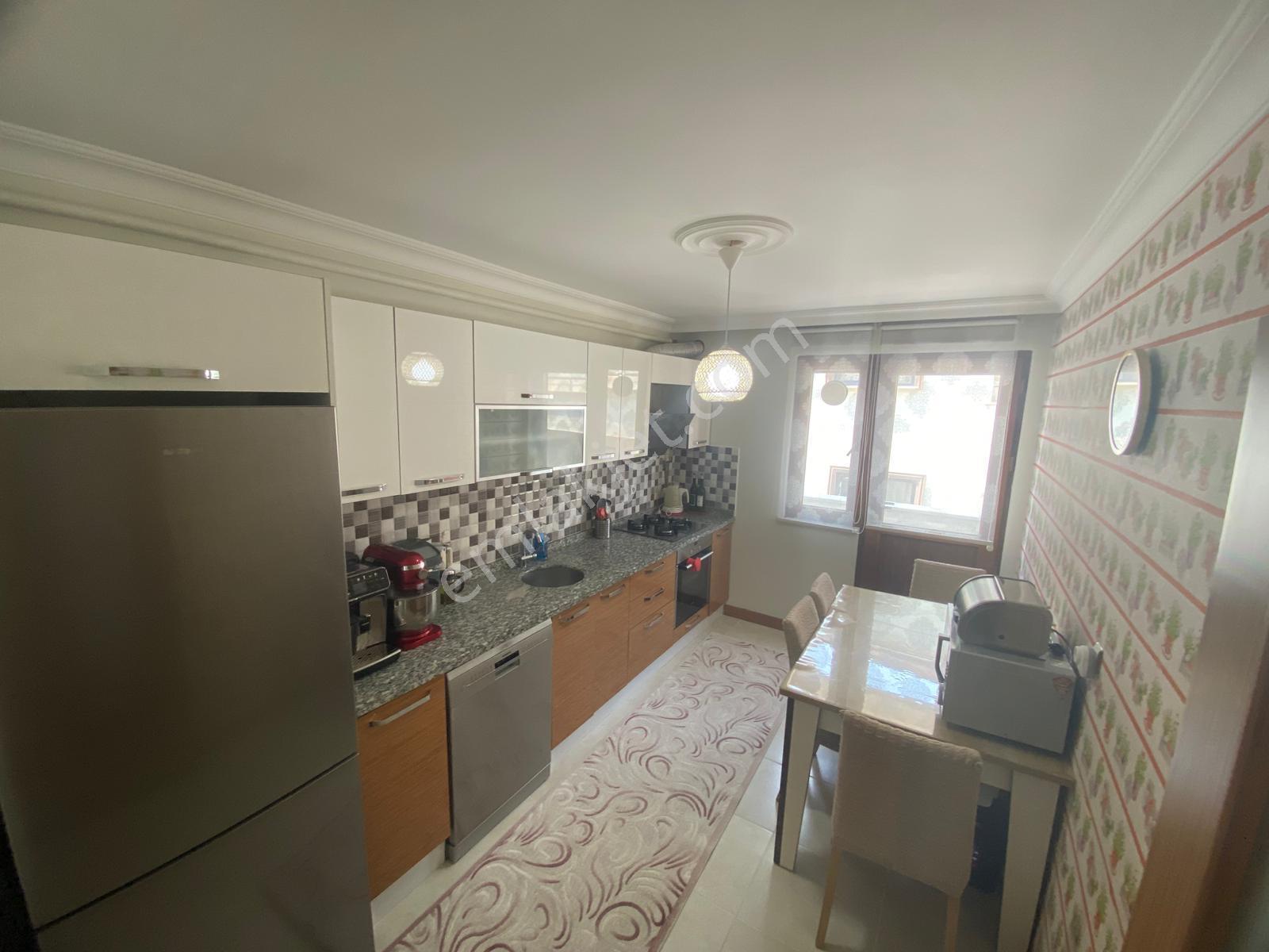 Darıca Cami Mh. Gün Işığı Alan Geniş Satılık 4+1 Dublex Daire - Görsel 9