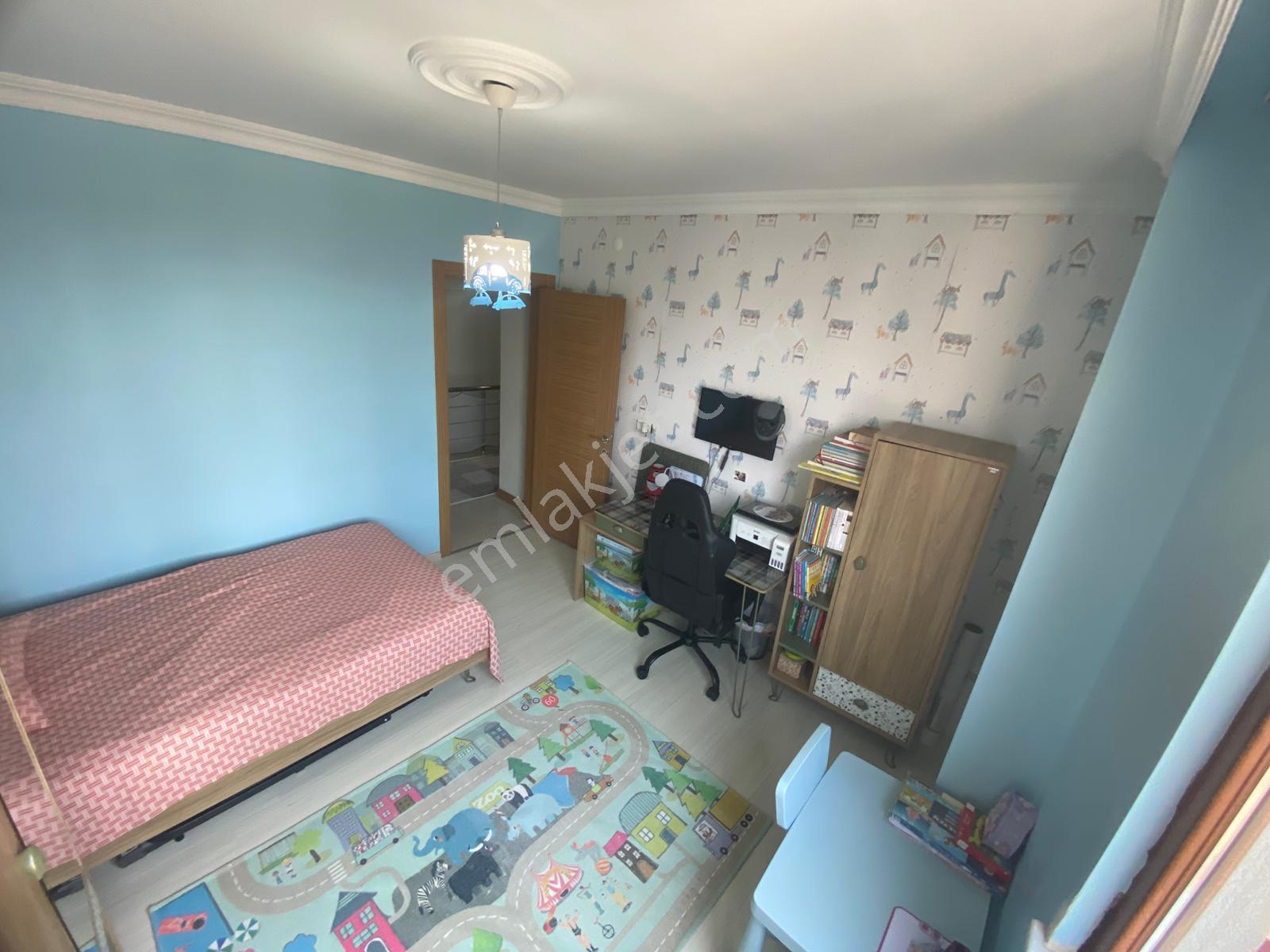 Darıca Cami Mh. Gün Işığı Alan Geniş Satılık 4+1 Dublex Daire - Görsel 24