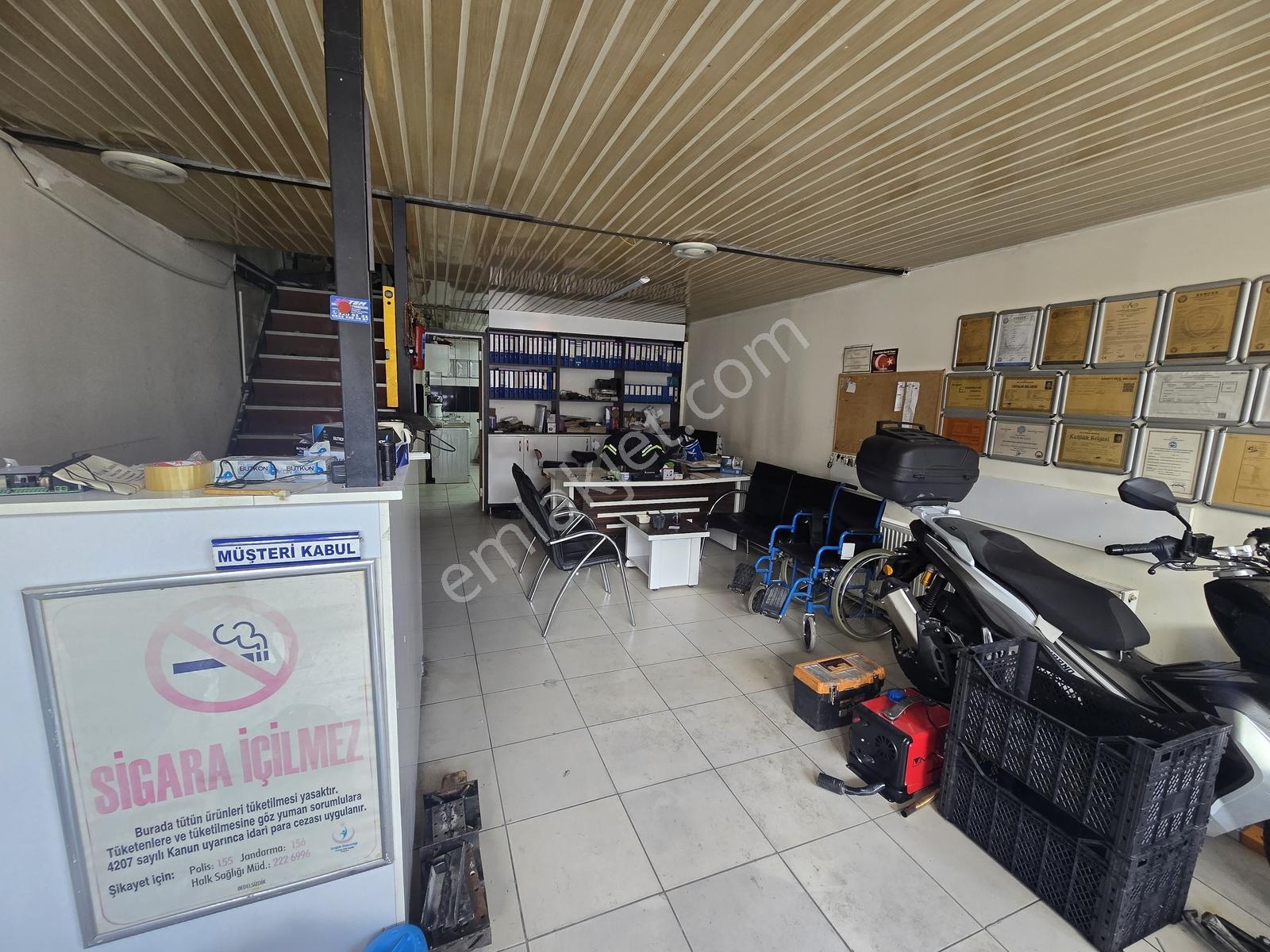 Alsancak Toptancılar Sitesinde Satılık Dükkan - Görsel 18