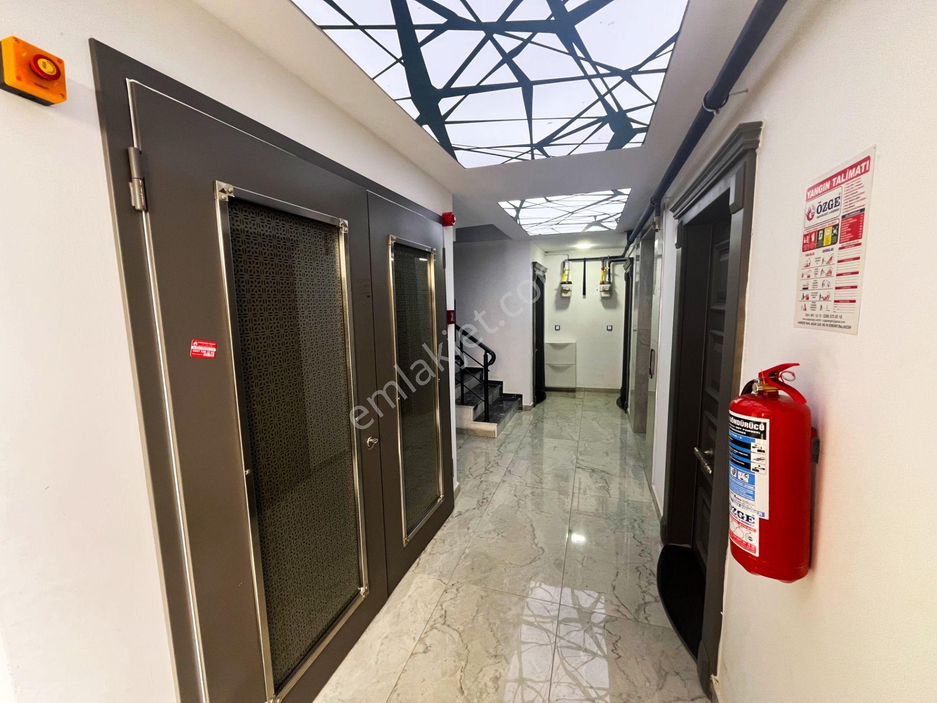 🛑🛑aktif'ten Akçay'da Satılık Denize Yakın Doğalgazlı Harika Tasarımlı 1+1 Daire - Görsel 24