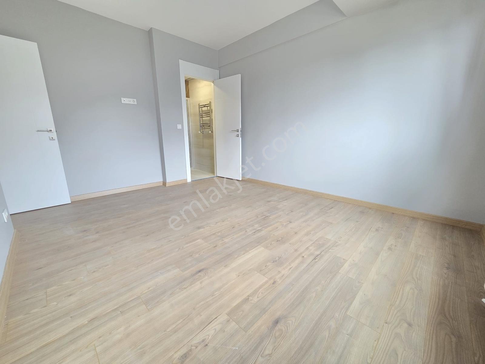 Poyraz'dan Bostancı'da Güvenlikli Site İçinde 2+1 Satılık Daire - Görsel 24