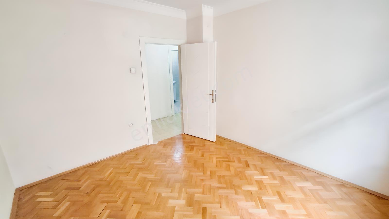 Ardeşen Sokak 19 Mayıs Mahallesinde 3+1 Kiralık Daire - Görsel 22