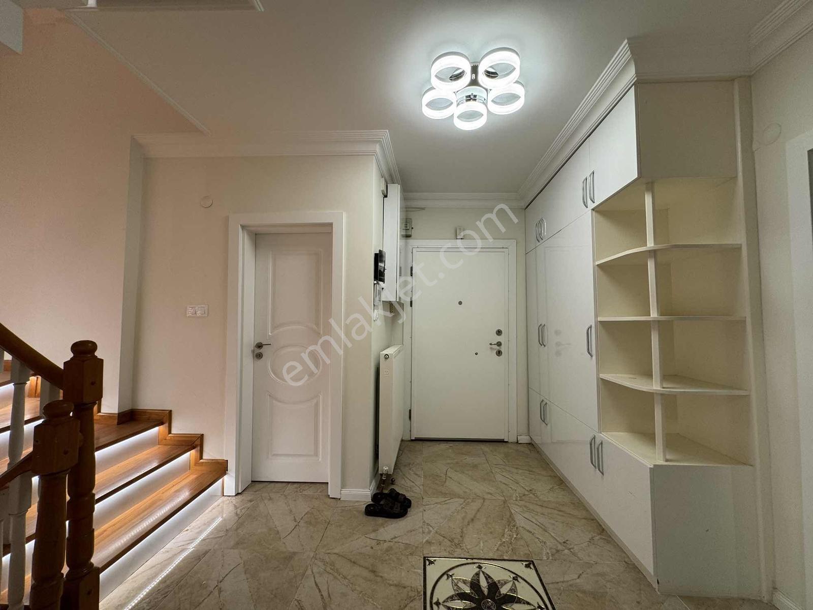 Remax Hedeften Büyükçekme Albatrosta Müstakil Villa 450m2 Arsalı - Görsel 35