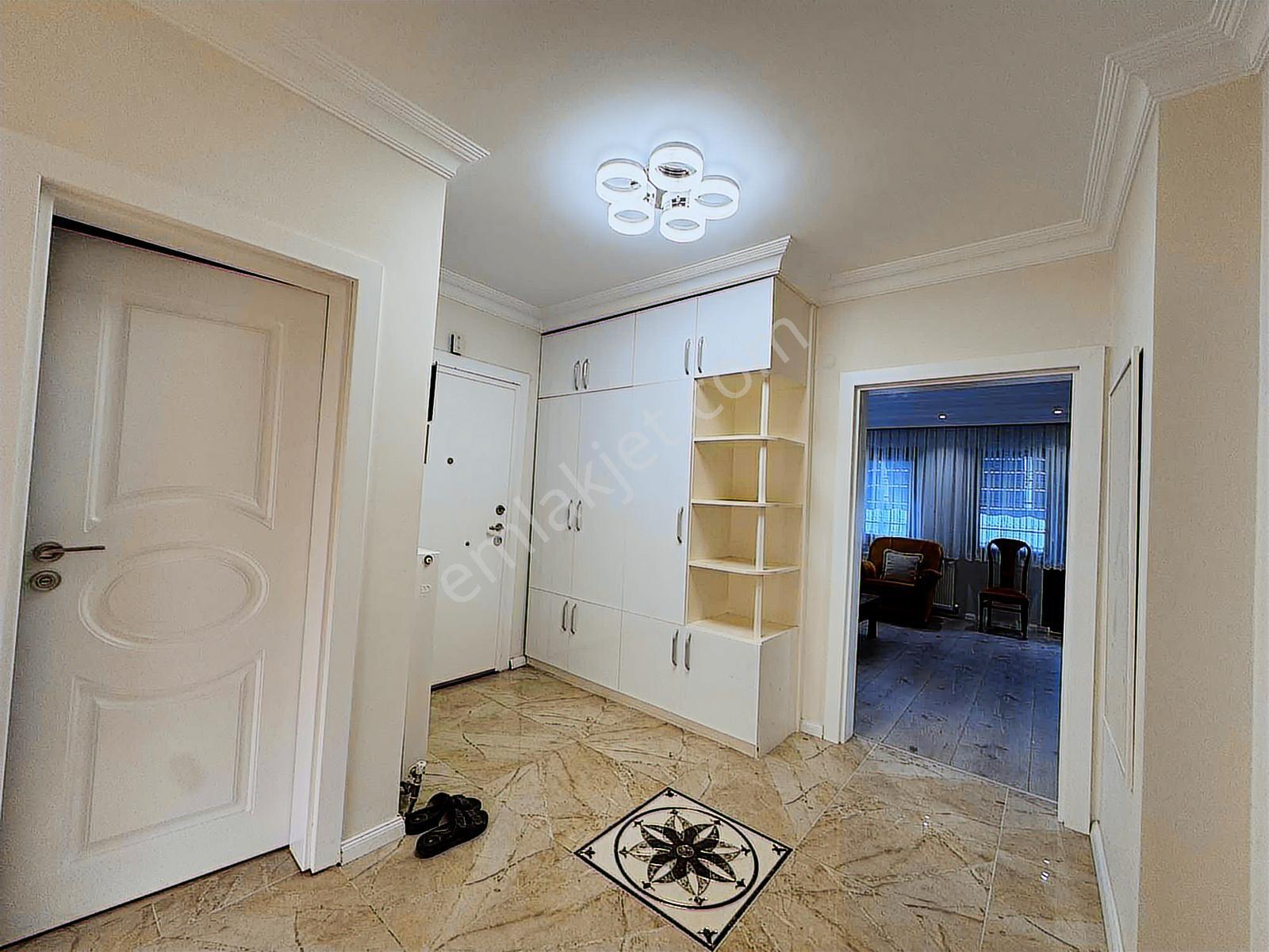 Remax Hedeften Büyükçekme Albatrosta Müstakil Villa 450m2 Arsalı - Görsel 21