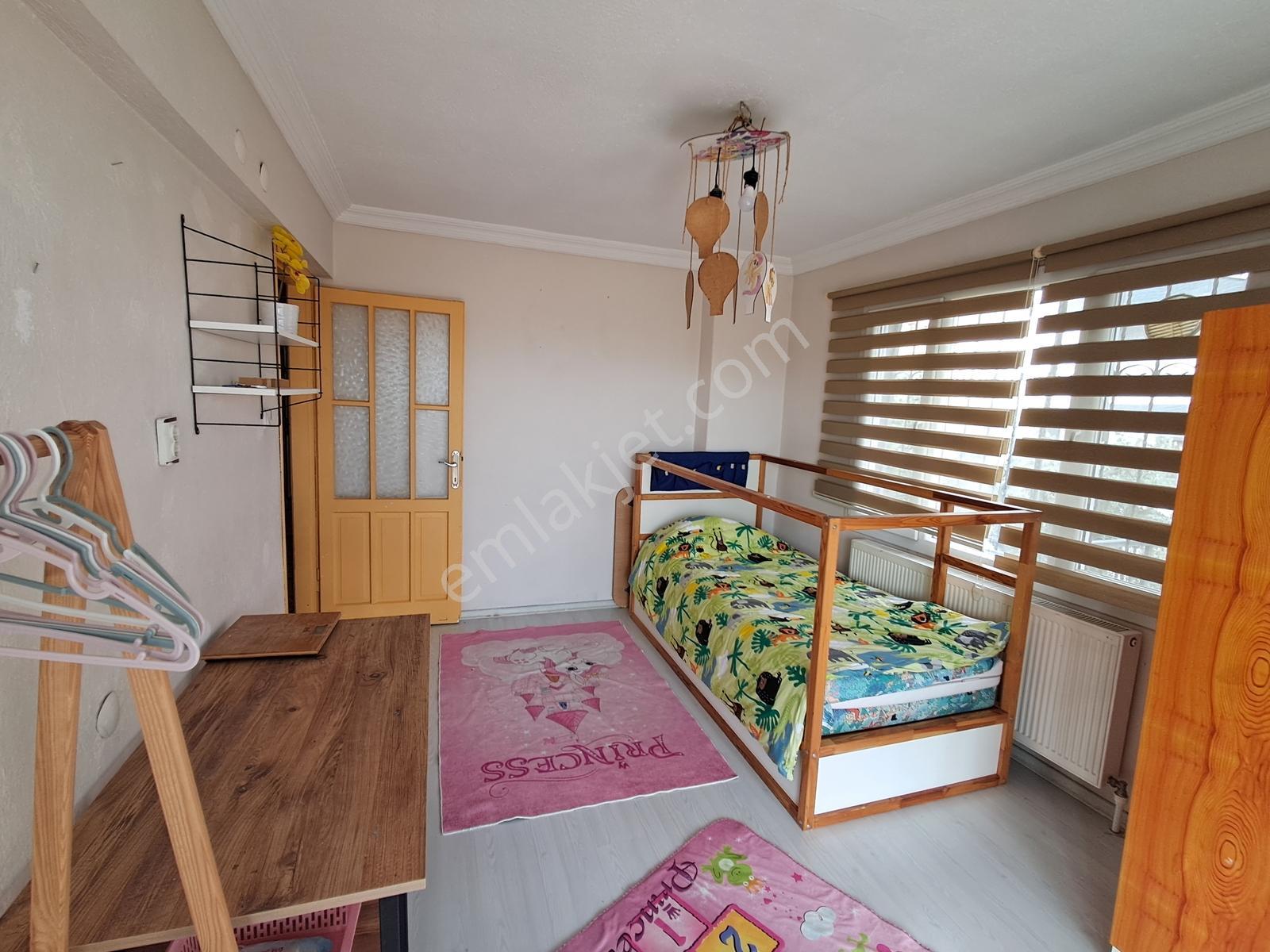 Bornova Atatürk Mah. Kiralık 3+1 Daire - Görsel 14