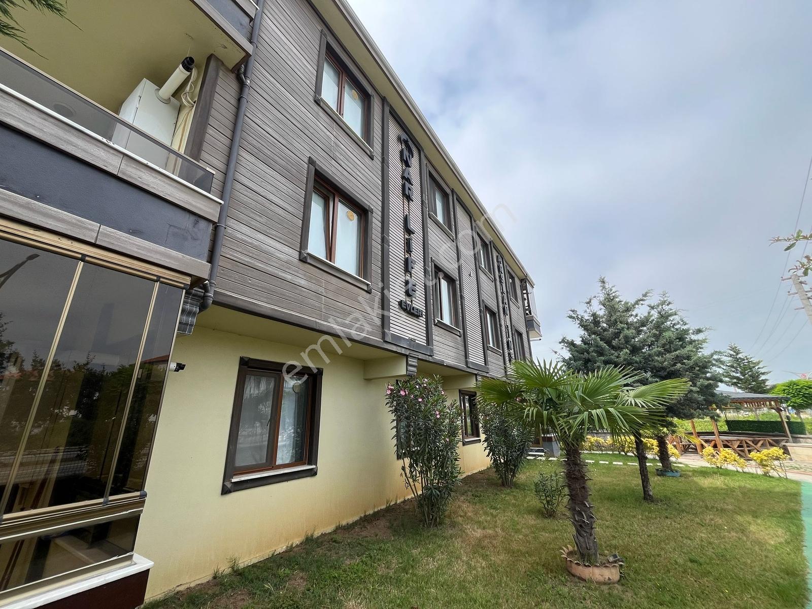 Arslan İnşaat Havuzlu Sitede Önü Açık Cam Balkonlu 2+1 - Görsel 20