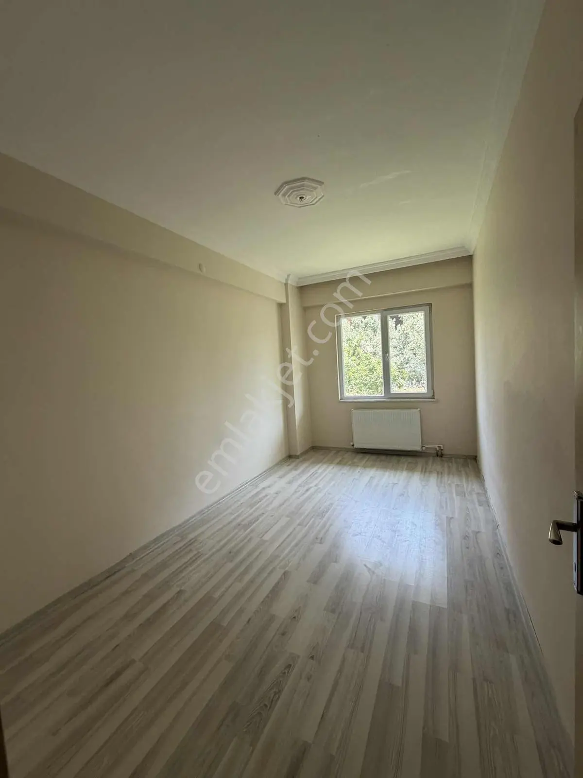 İlçe Merkezinde Kiralık 2+1 Ayrı Mutfaklı Fırsat Daire (86m2) - Görsel 2