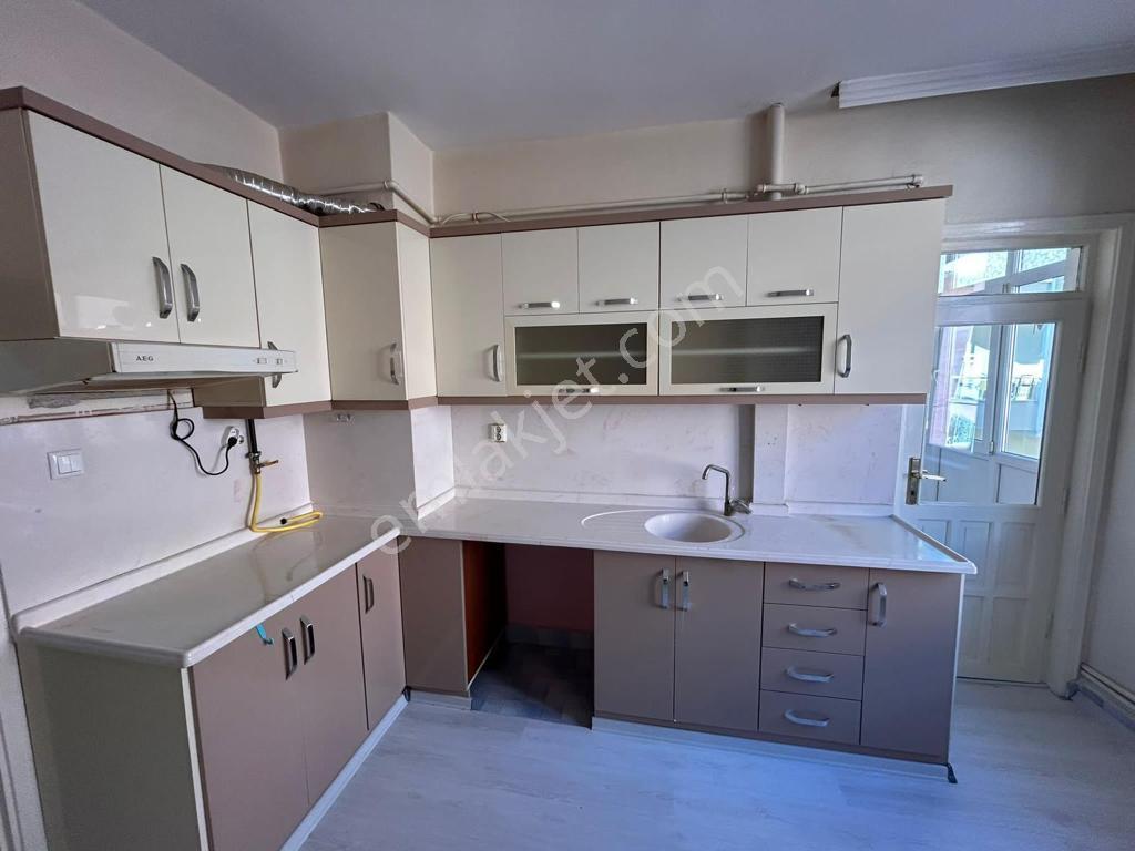 Kirişçi Mah. Çarşı İçi 3+1 İçi Yapılı Satılık Daire - Görsel 20