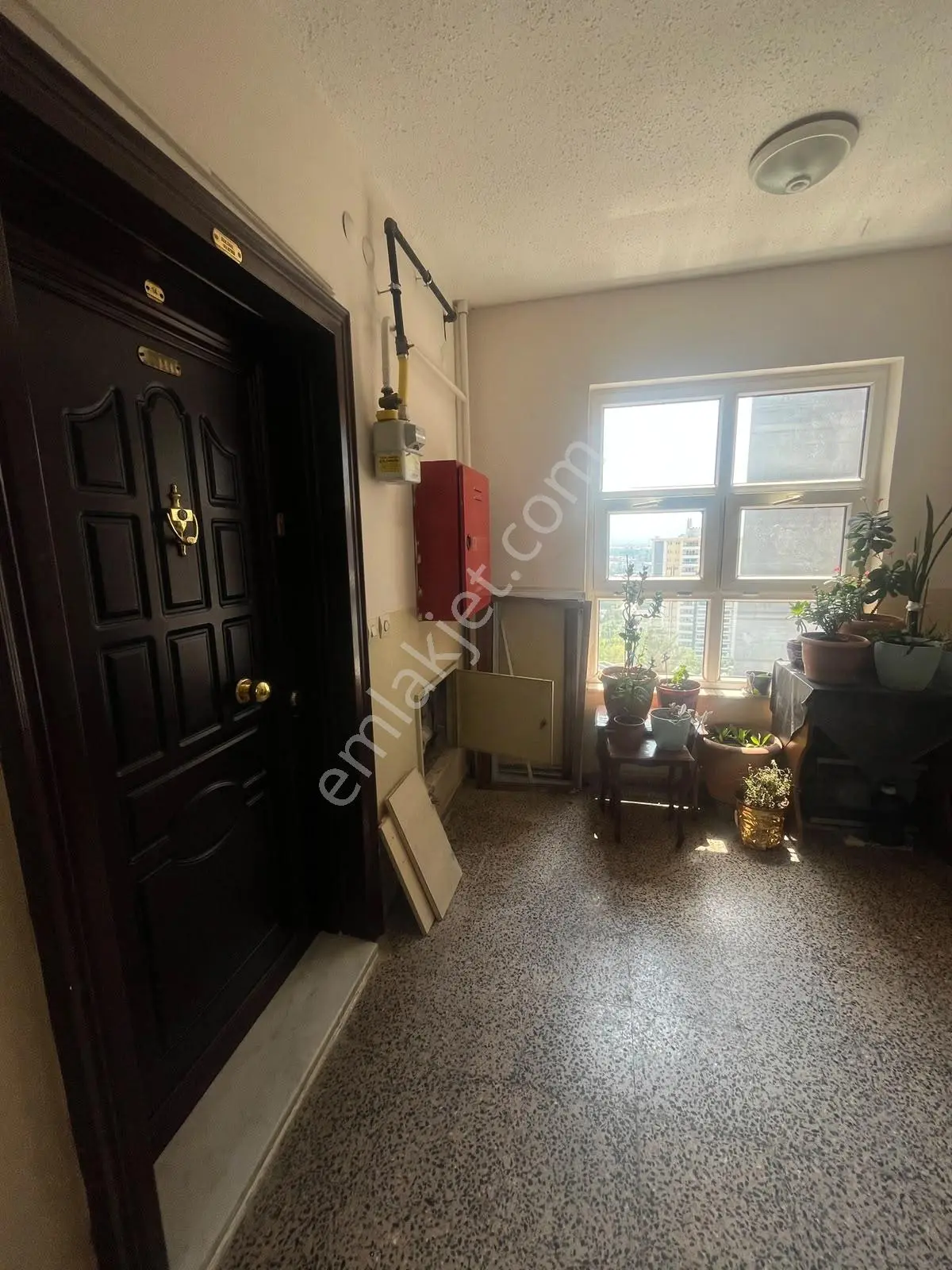 Yuvam Akarca Konutlarında Boyalı Temiz Kiralık 3+1 Daire - Görsel 29