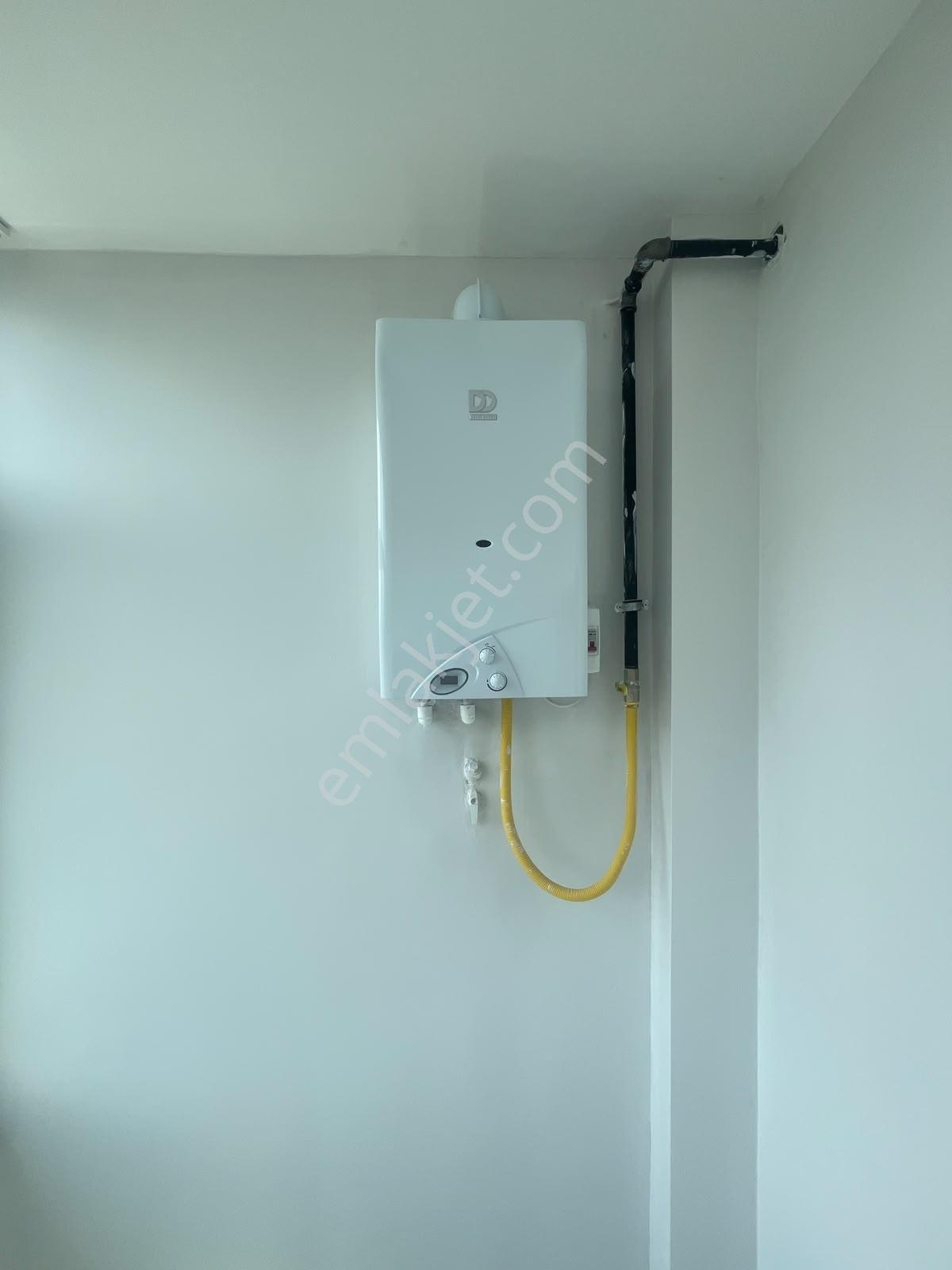 Yuvam Akarca Konutlarında Boyalı Temiz Kiralık 3+1 Daire - Görsel 33