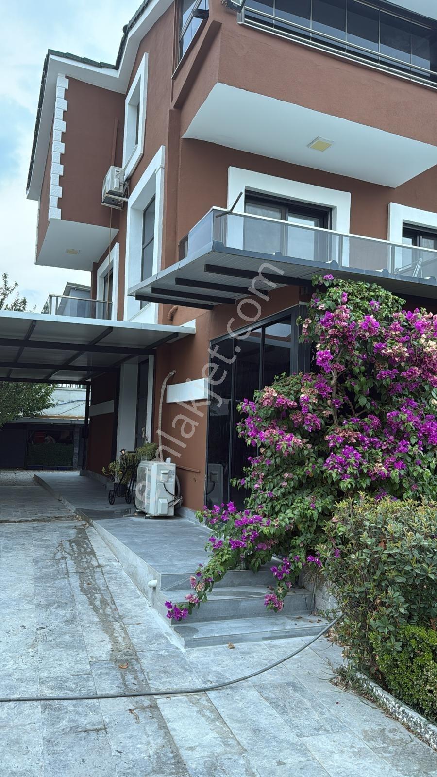 Yukarıkızılca'da Müstakil 4+1 600 M2 İçerisinde Özel Yapım Villa - Görsel 30
