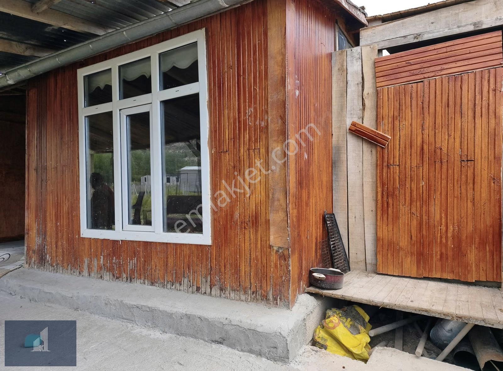 Küçükmuhsine'de Tapulu Hazır Kurulu Düzen 353 M2 Satılık Bahçe