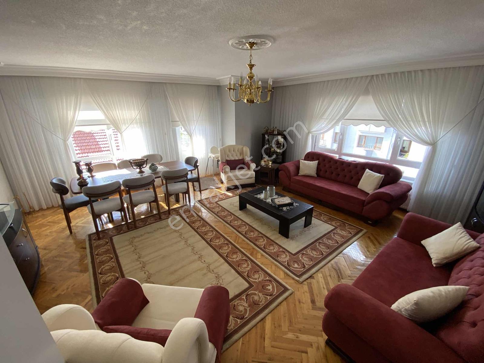 Doğdu Emlak'tan Geniş Aile'lere 6+2 375m2 Ful Yapılı Dublexx - Görsel 8