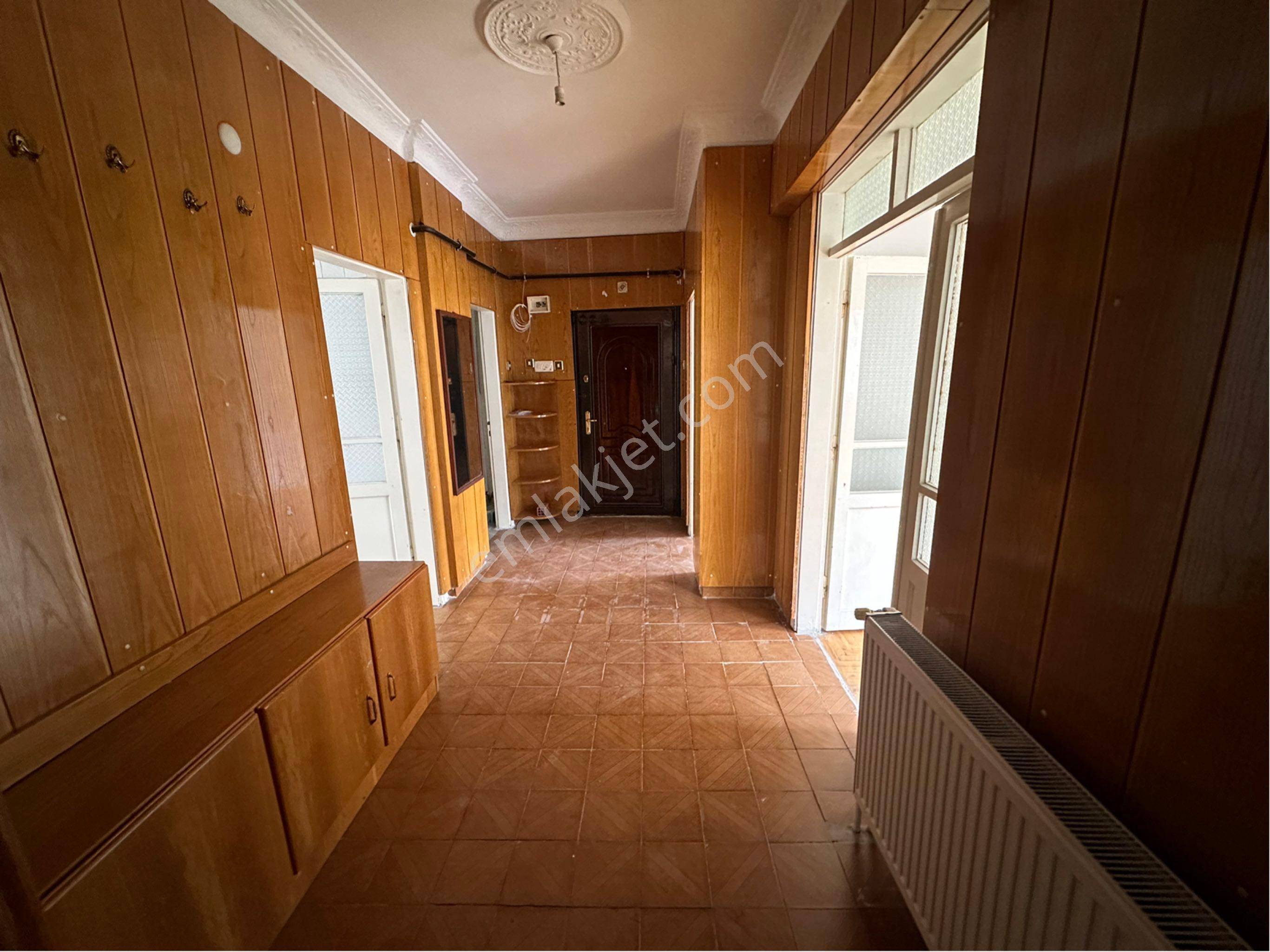 Kernek Mahallesi İpek Caddesinde 4+1 Asansörlü Kiralık Daire - Görsel 2