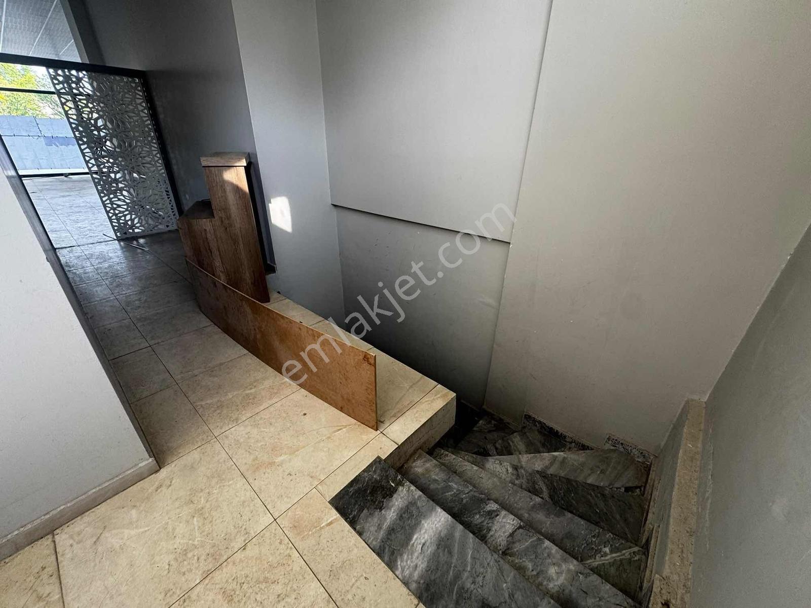 [ema] Ataşehir'de İşlek Konumda Kiralık 360 M² İşyeri - Görsel 3