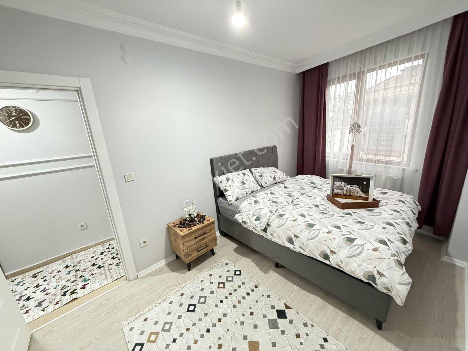Cadde Arkası Yeni Bina Full Eşyalı 1.kat Ayrı Mutfak+35bin Kirac - Görsel 13