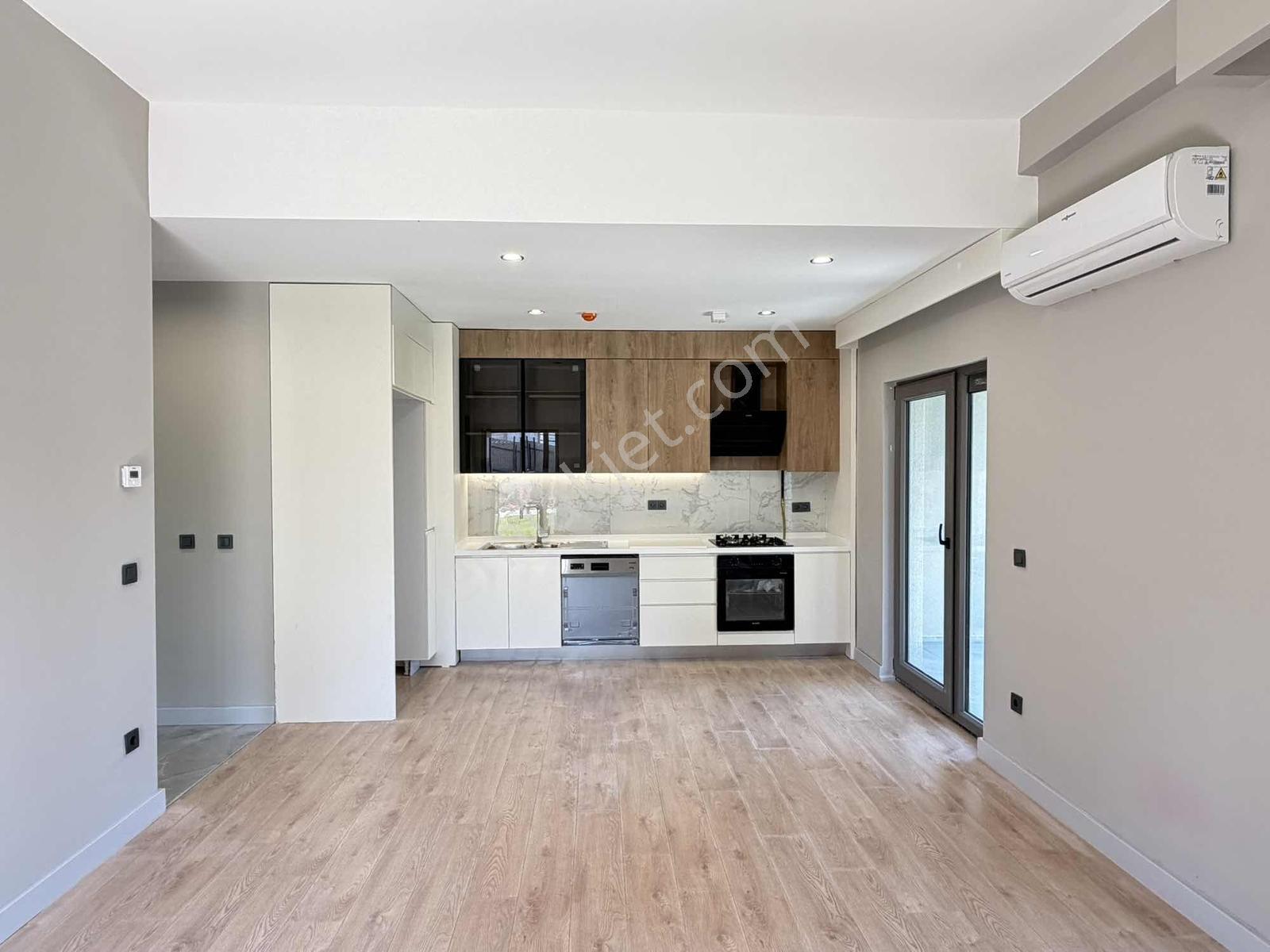 Emlakkonut Nezihpark Bahçekent 3+1 Borçsuz 41m² Bahçe Kullanımlı - Görsel 11
