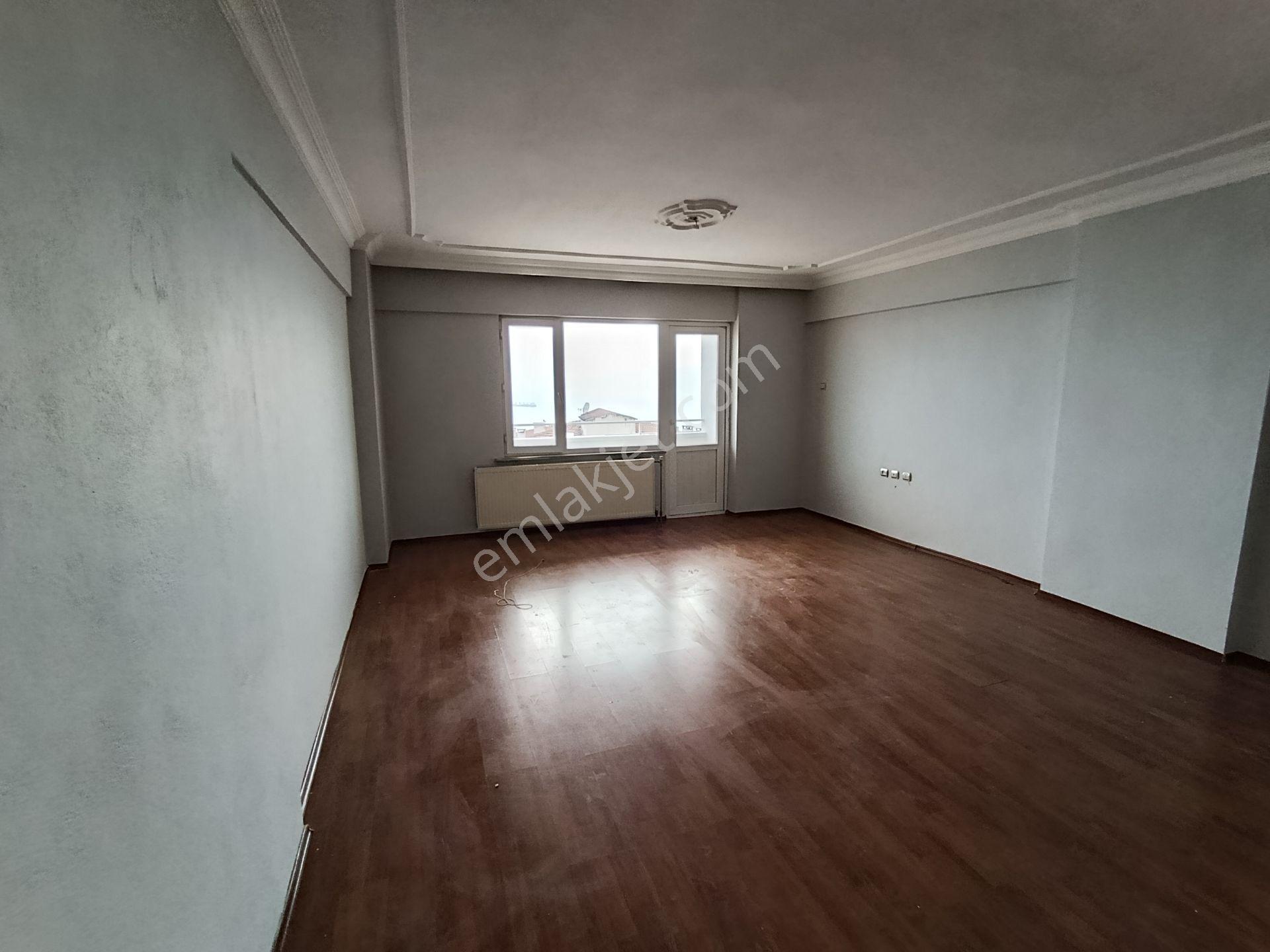 Gemlik Cumhuriyet Mah.de Deniz Manzaralı Site İçi 3+1 Kiralık Daire - Görsel 11