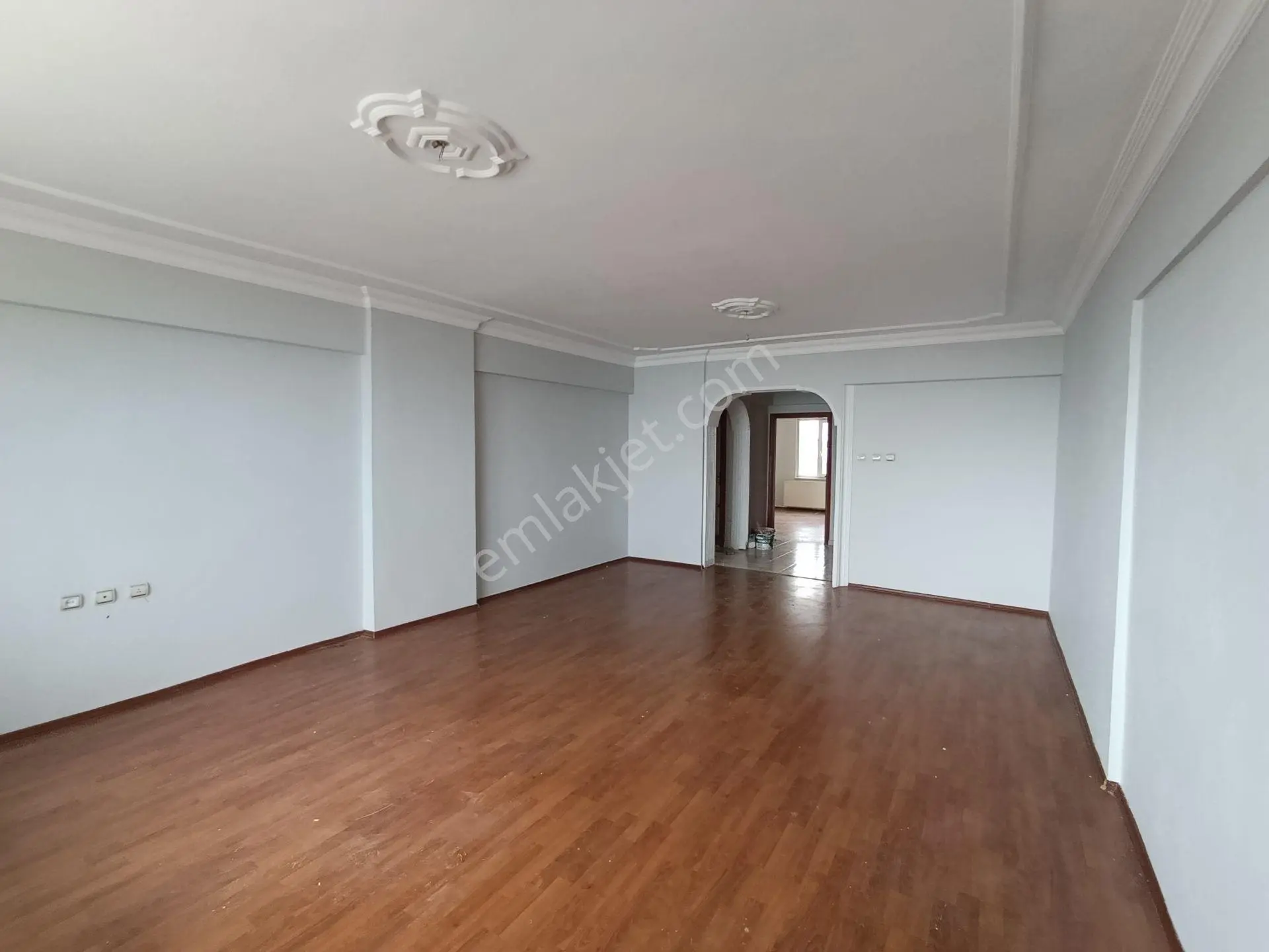 Gemlik Cumhuriyet Mah.de Deniz Manzaralı Site İçi 3+1 Kiralık Daire - Görsel 14