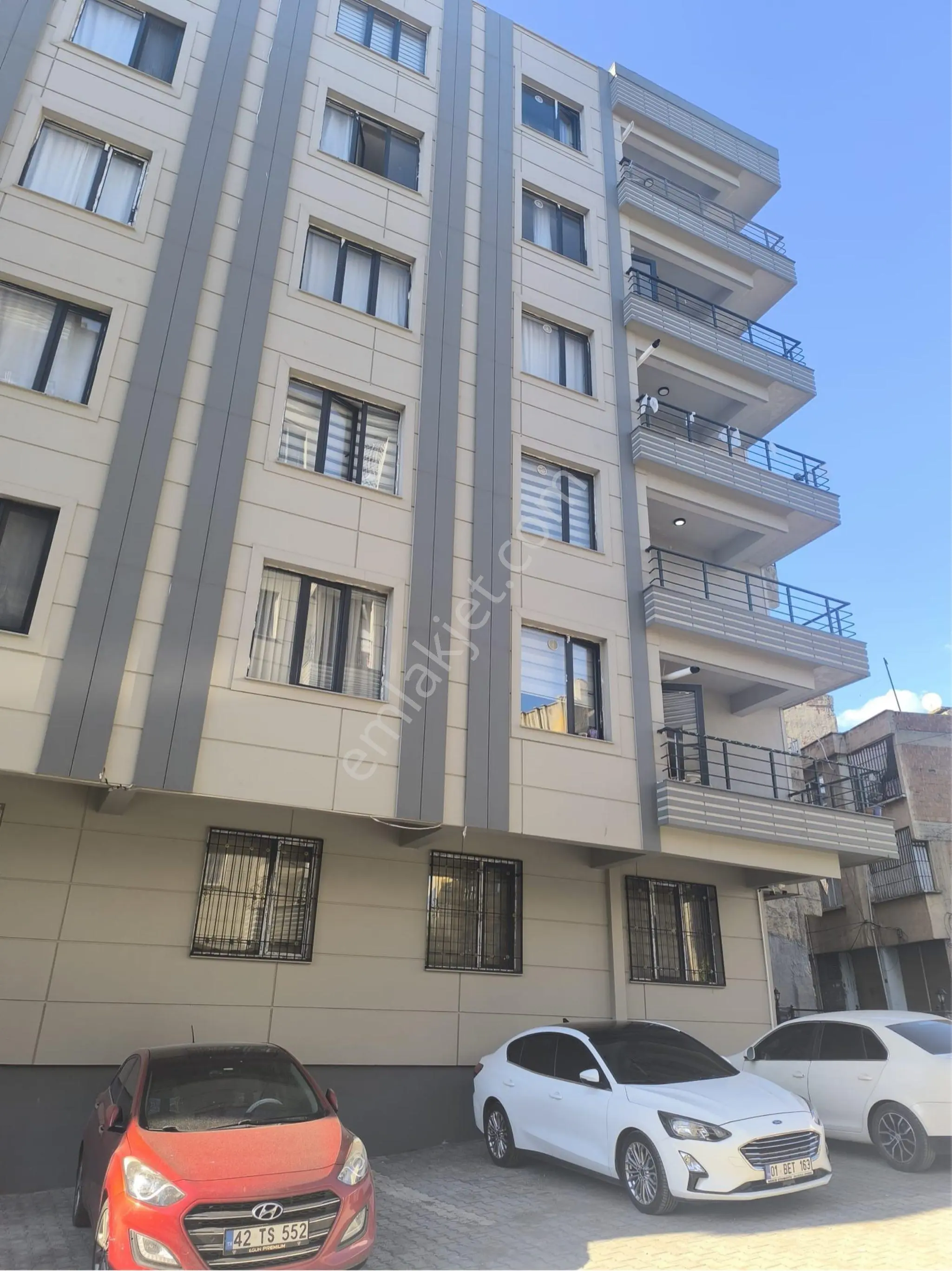 Merkezi Konumda Site İçinde Sıfır Boş Daire - Görsel 2