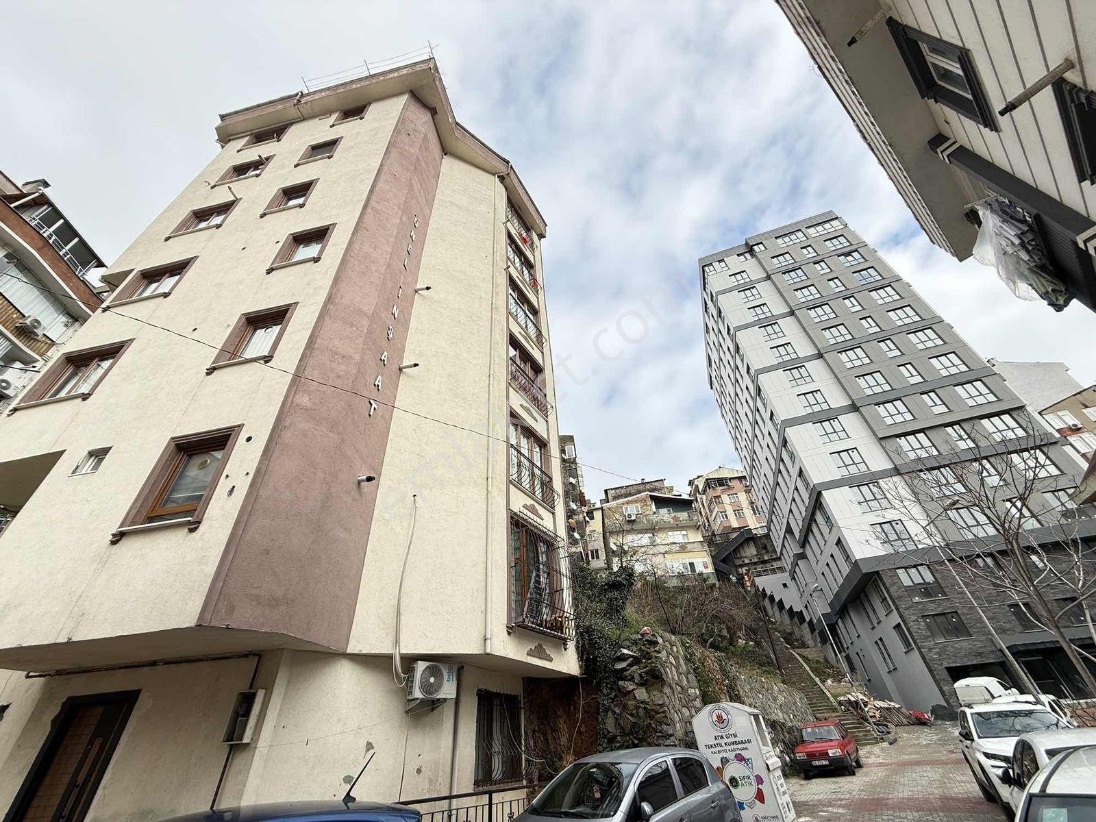 Yeni Bina Full Sıfır Eşyalı 1.kat Ferah 32bin Kiracılı Lüks 1+1 - Görsel 28