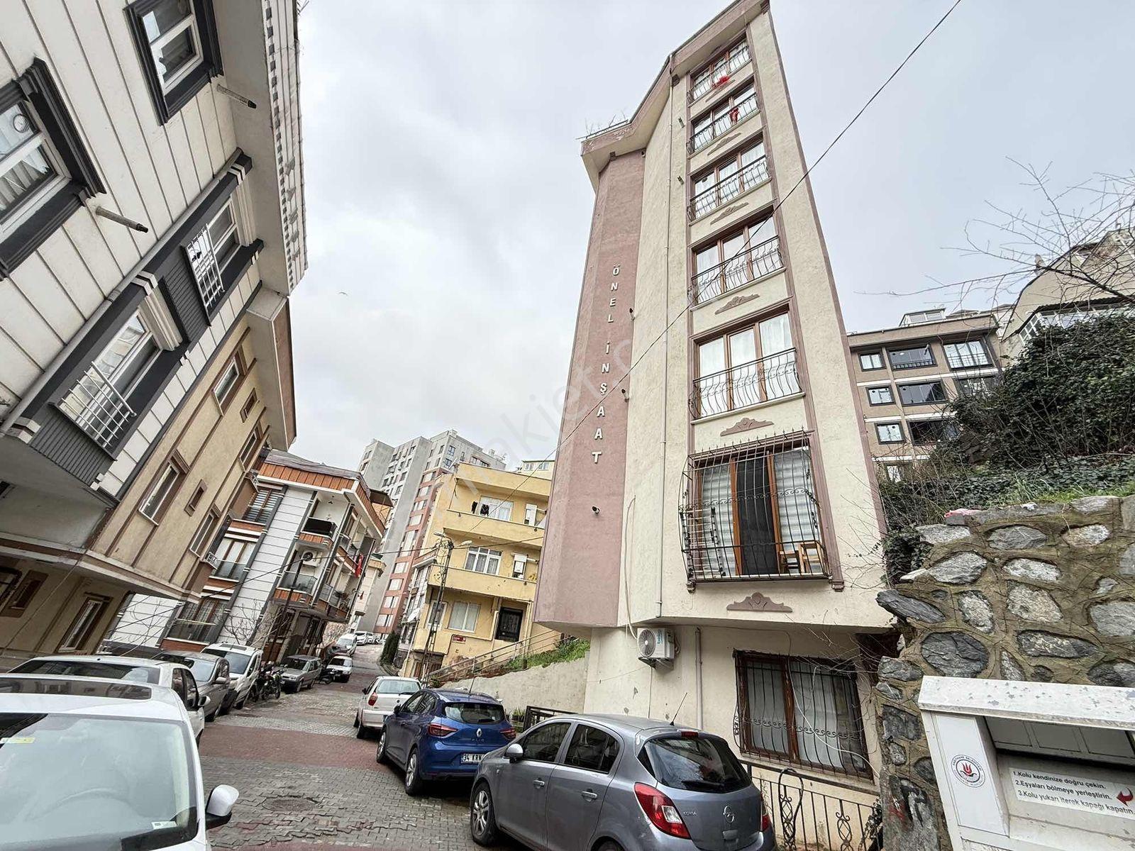 Yeni Bina Full Sıfır Eşyalı 1.kat Ferah 32bin Kiracılı Lüks 1+1 - Görsel 23