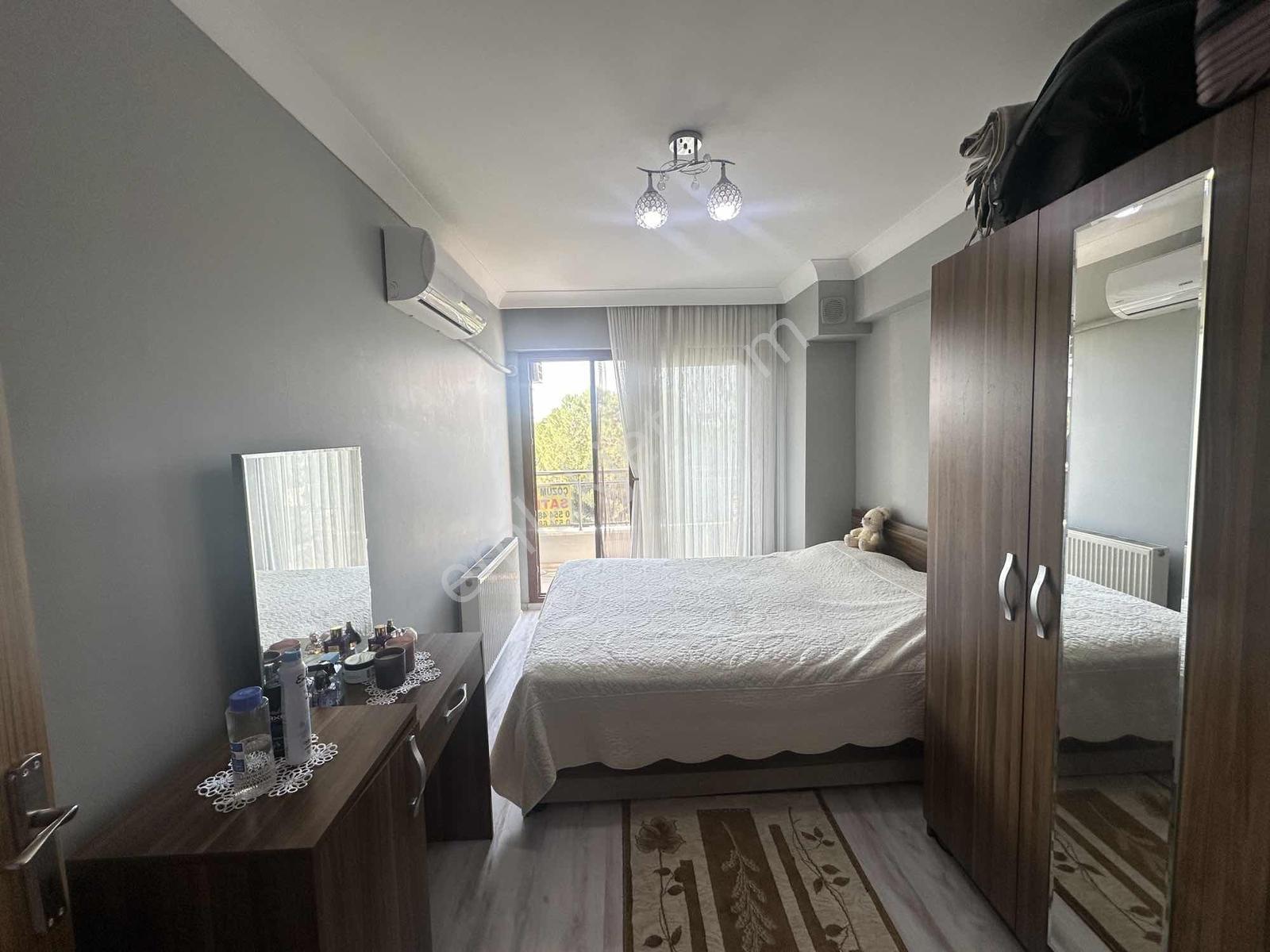 Çözüm Emlak'tan Muradiye'de 23 Nisan Civarı 3+1 Ara Kat Daire - Görsel 21
