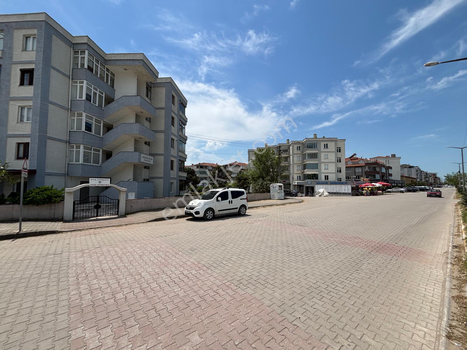 Denize Sıfır Konumda Eşsiz Manzaralı 2+1 Satılık Daire!! - Görsel 24