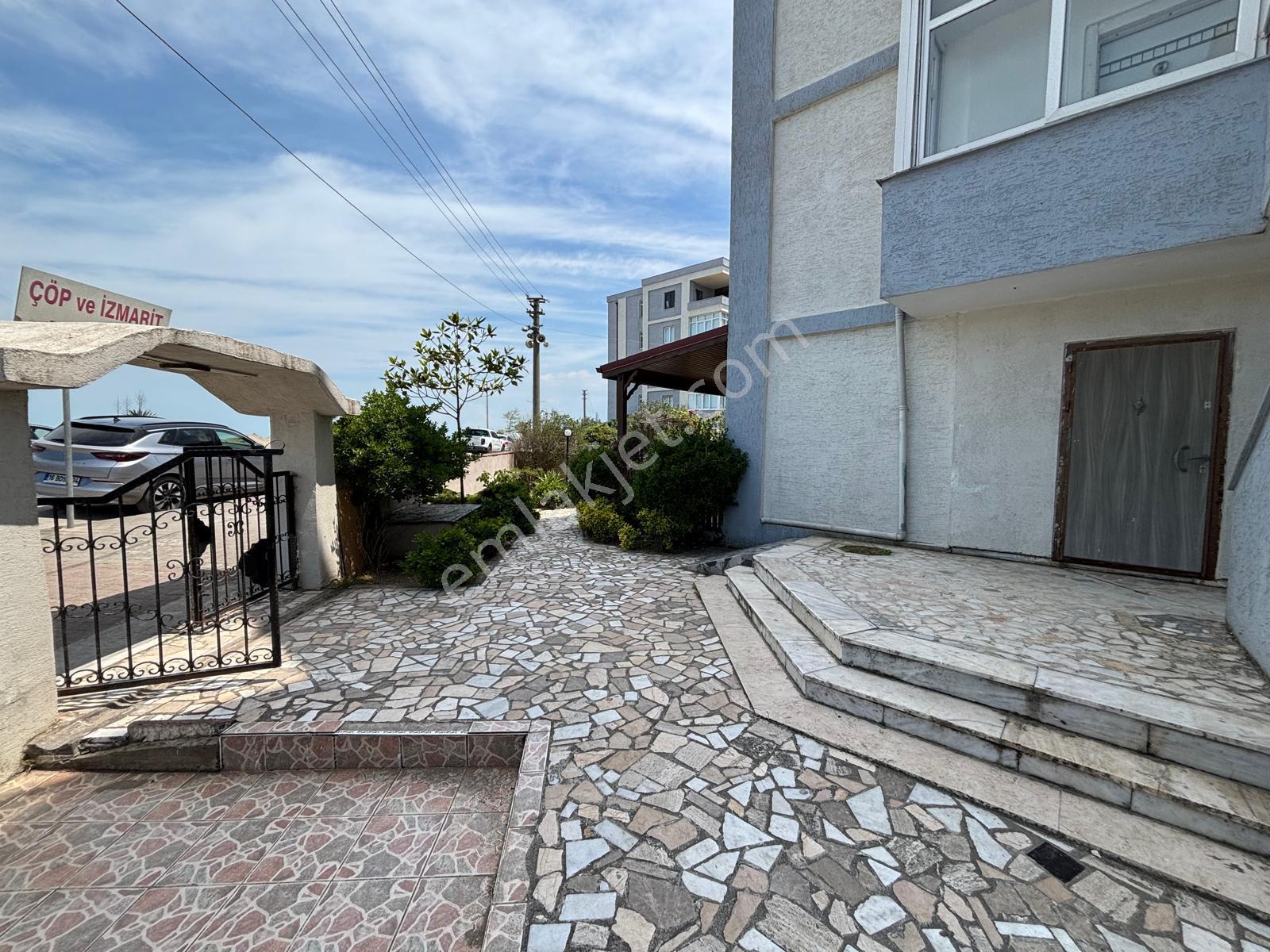 Denize Sıfır Konumda Eşsiz Manzaralı 2+1 Satılık Daire!! - Görsel 4
