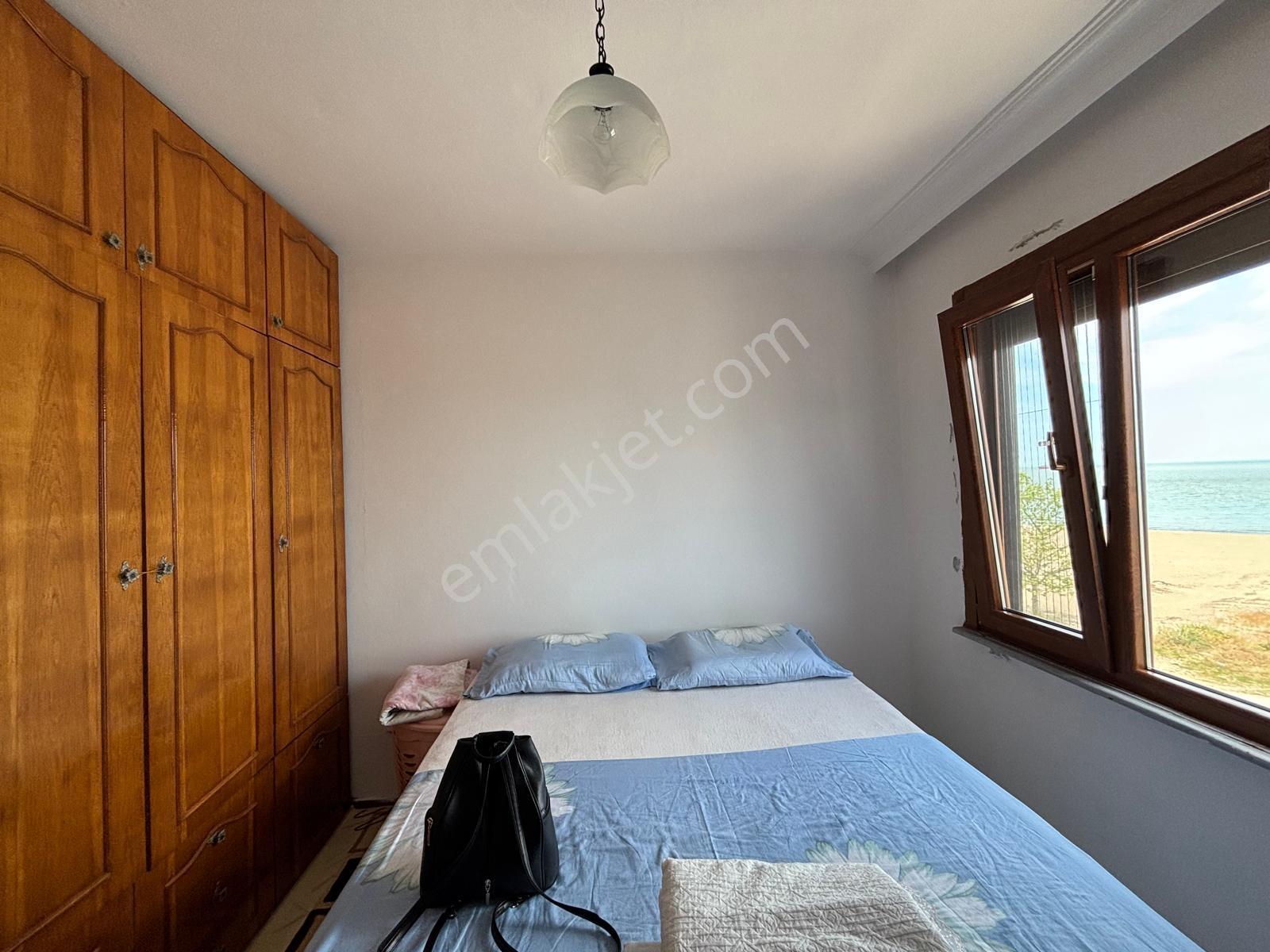 Denize Sıfır Konumda Eşsiz Manzaralı 2+1 Satılık Daire!! - Görsel 10