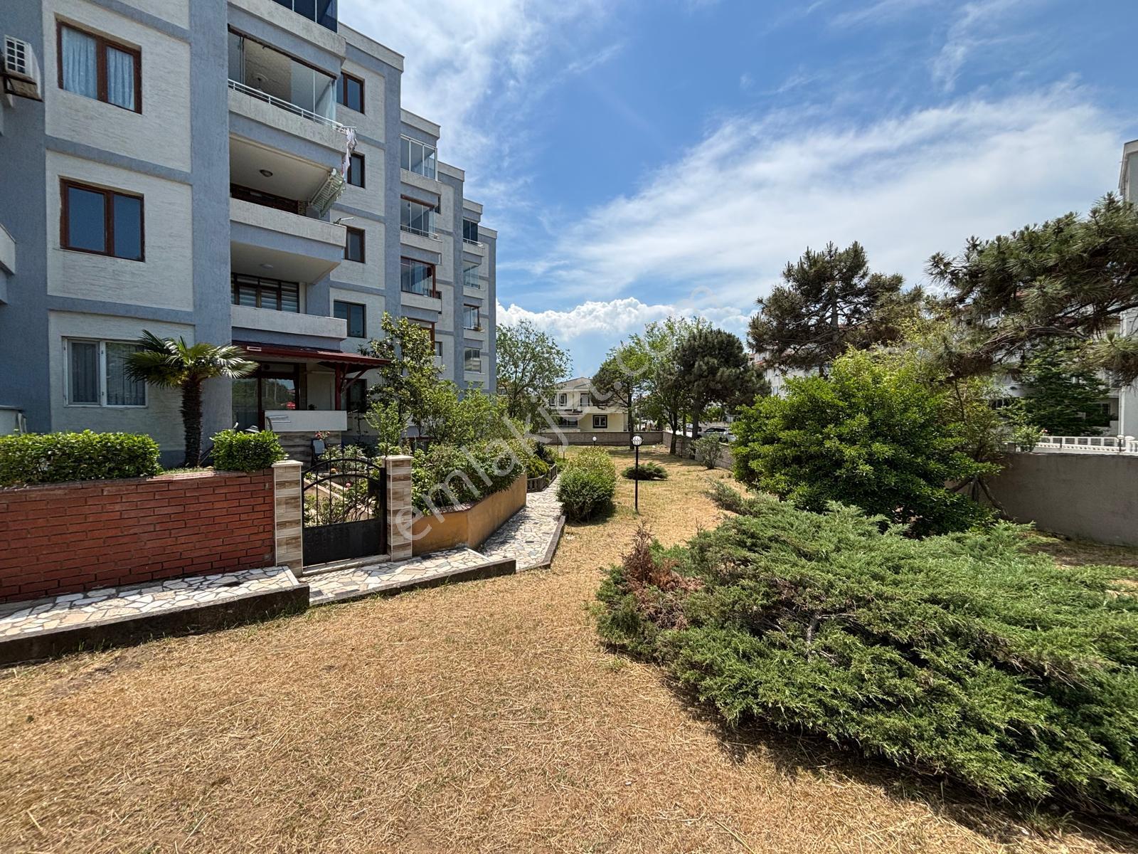 Denize Sıfır Konumda Eşsiz Manzaralı 2+1 Satılık Daire!! - Görsel 22
