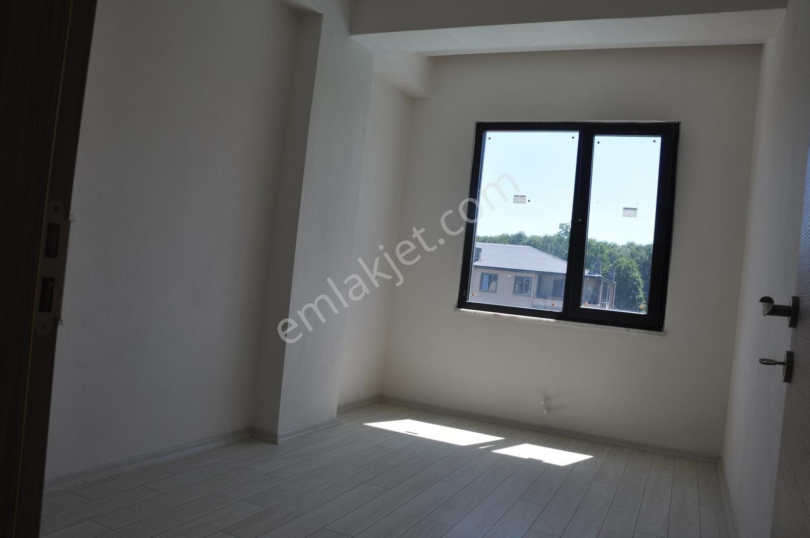 Arslan İnşaat Nar Kale Sitesi Panoramik Manzaralı Köşe Büyük 2+1 - Görsel 17