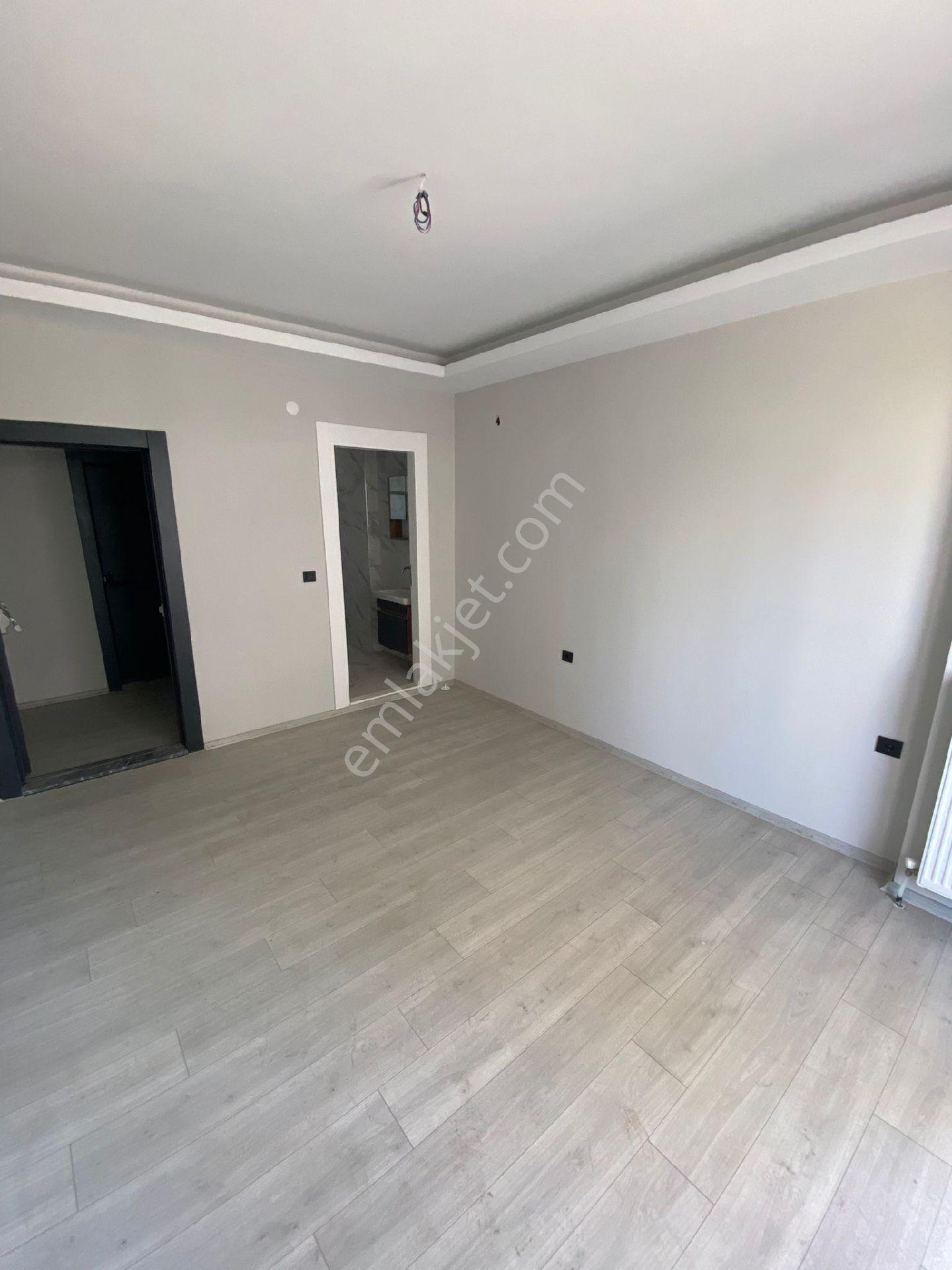 Rekoor Emlaktan Kışlada 3+1 Satılık Daire - Görsel 18