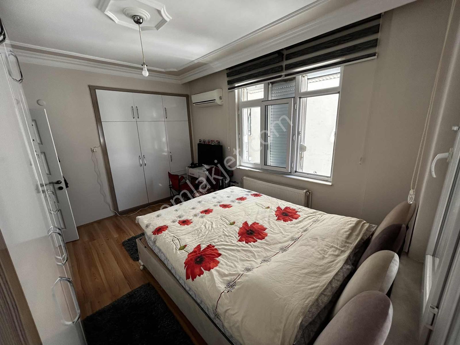 İçerisi Yapılı Doğalgaz Çift Balkon Asansörlü Ara Kar 125 M2 - Görsel 5