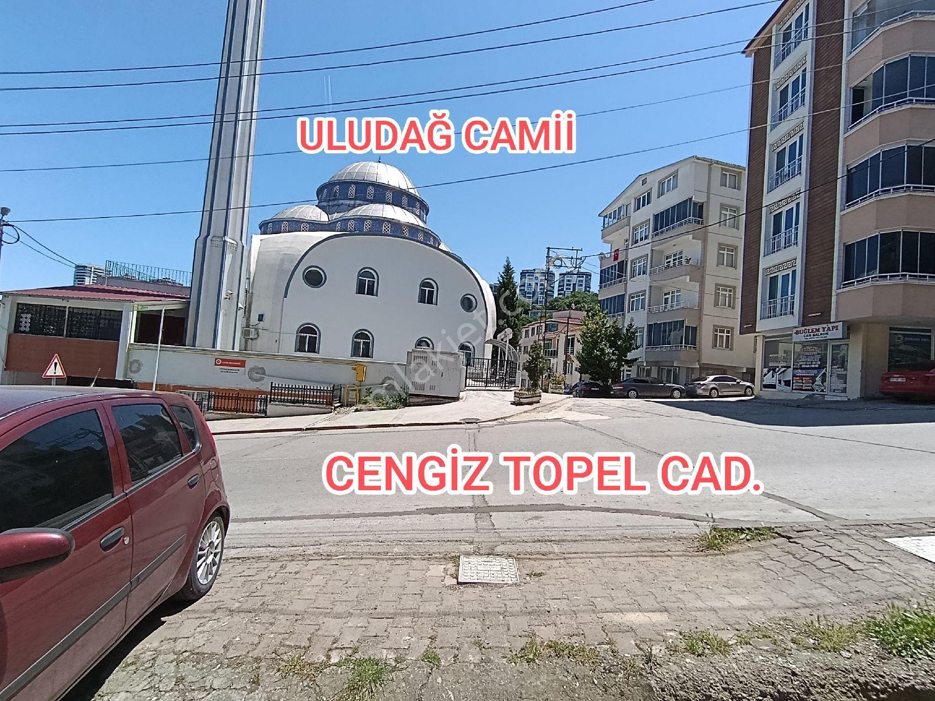 Canikte Caddeye Cephe Kiralik Dükkan - Görsel 4