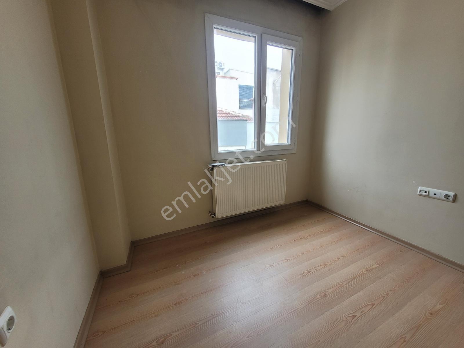 Ege Üniversitesi Ve Metroya Yürüme Mesafesinde 1+1 Kiralık Daire - Görsel 27