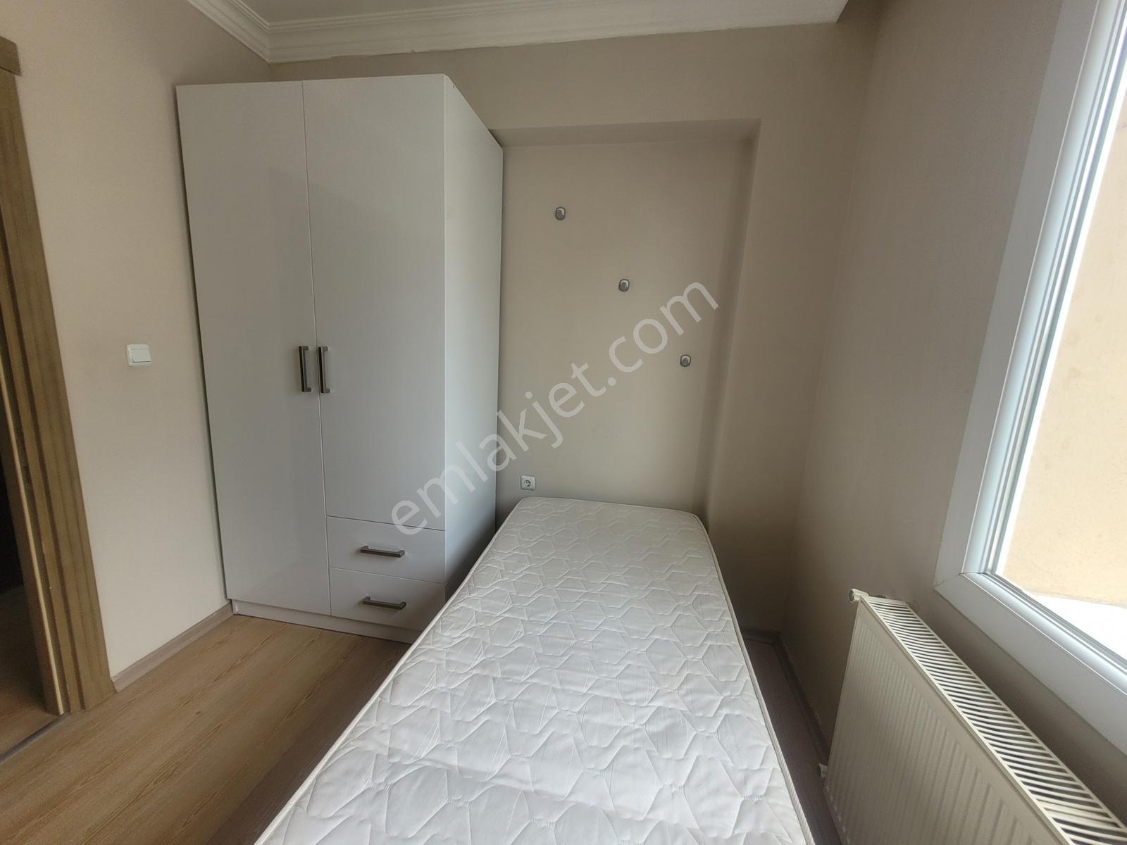 Ege Üniversitesi Ve Metroya Yürüme Mesafesinde 1+1 Kiralık Daire - Görsel 22