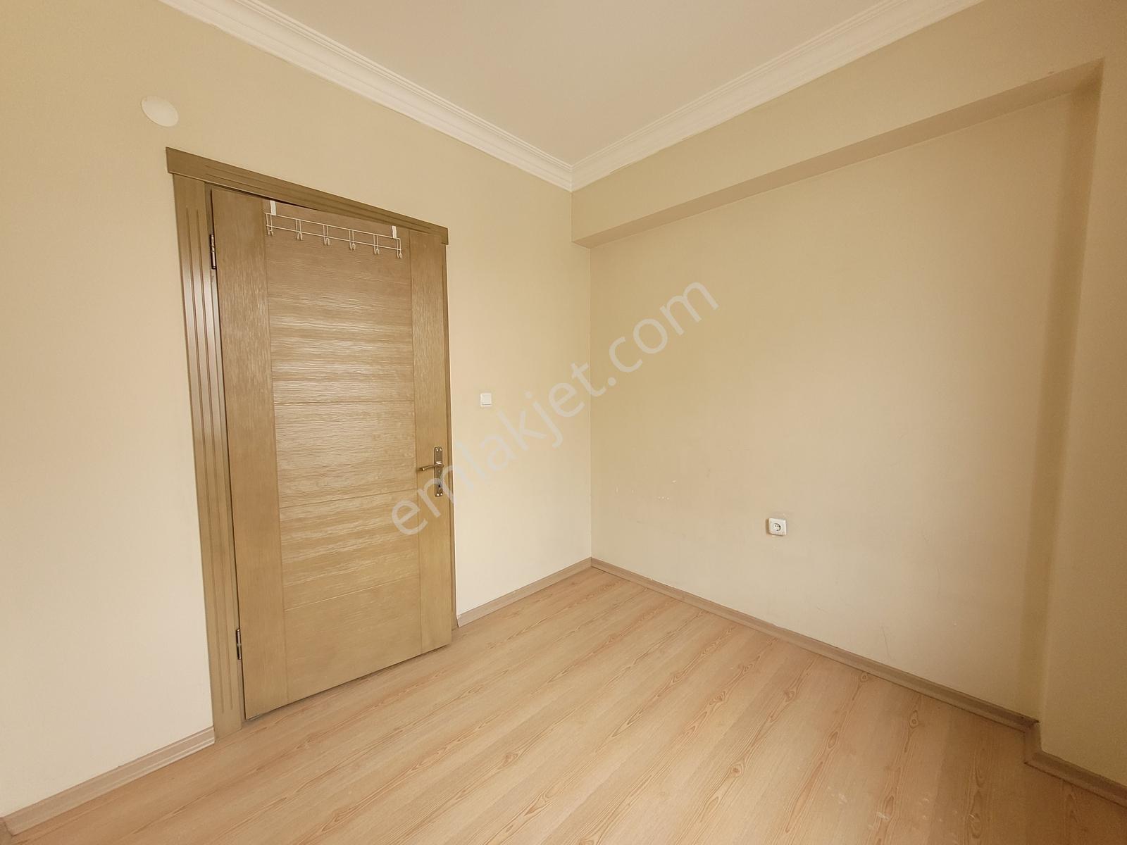 Ege Üniversitesi Ve Metroya Yürüme Mesafesinde 1+1 Kiralık Daire - Görsel 25