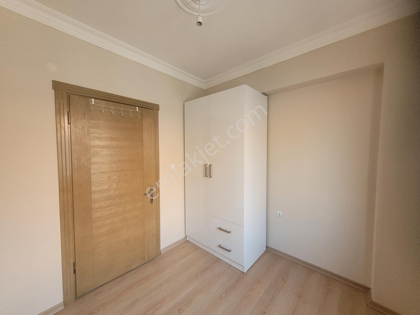 Ege Üniversitesi Ve Metroya Yürüme Mesafesinde 1+1 Kiralık Daire - Görsel 9