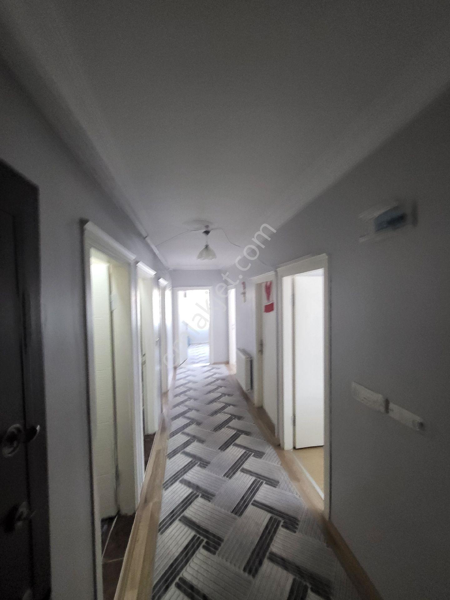 Arnavutköy Anadolu Mahallesi’nde Yüksek Kira Getirili 3+1 Satılık Daire! - Görsel 17