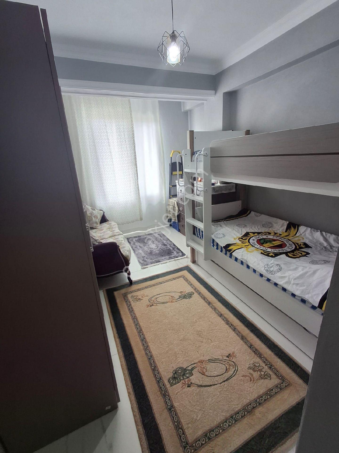 Modern Tasarımlı, Gökyüzü Tavanlı, Geniş Cam Balkonlu Daire - Görsel 10