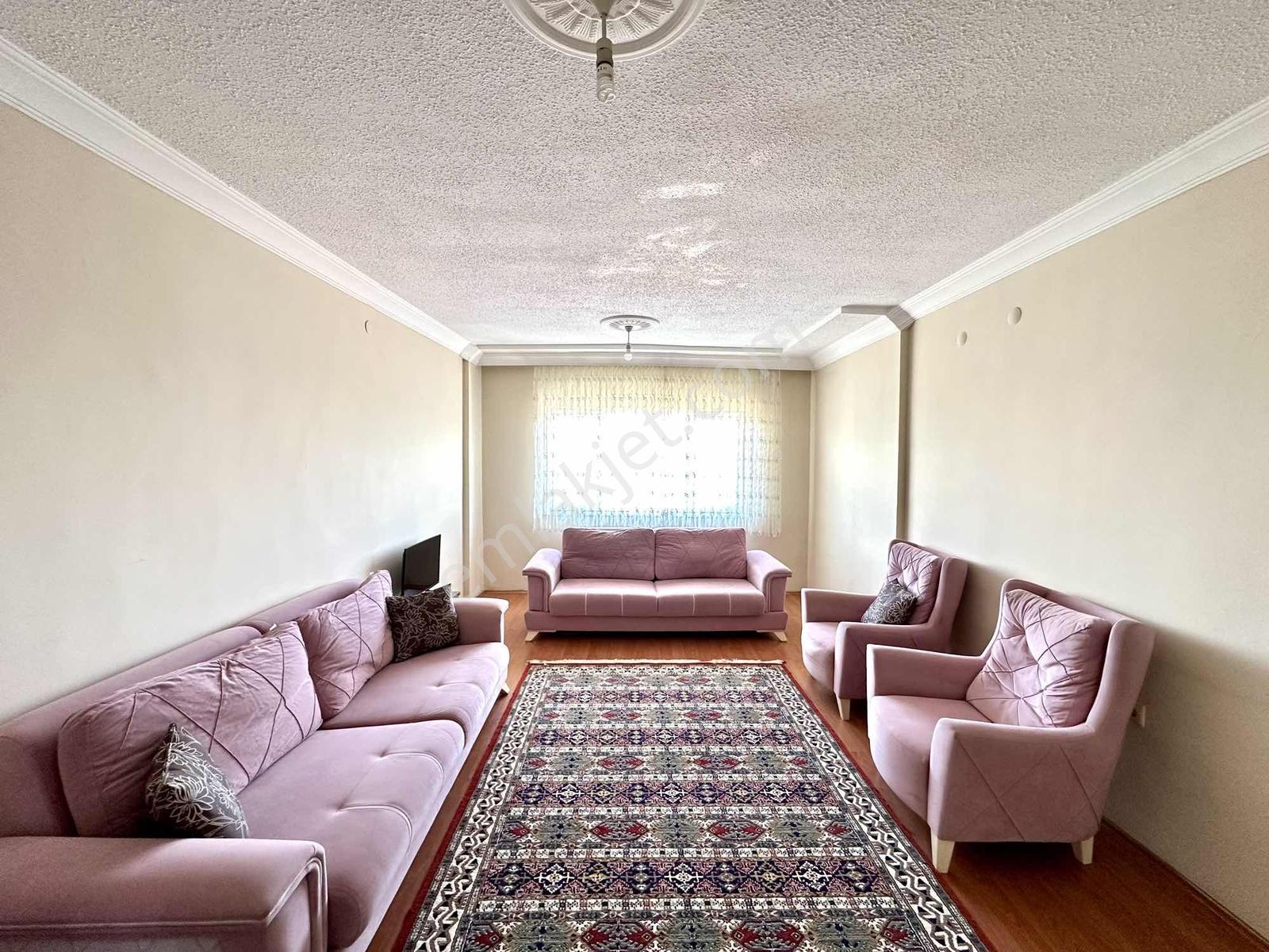 An-ka' Dan Mehmet A. Tokide Eşyalı Kiralık 3+1 Site İçi Daire - Görsel 12