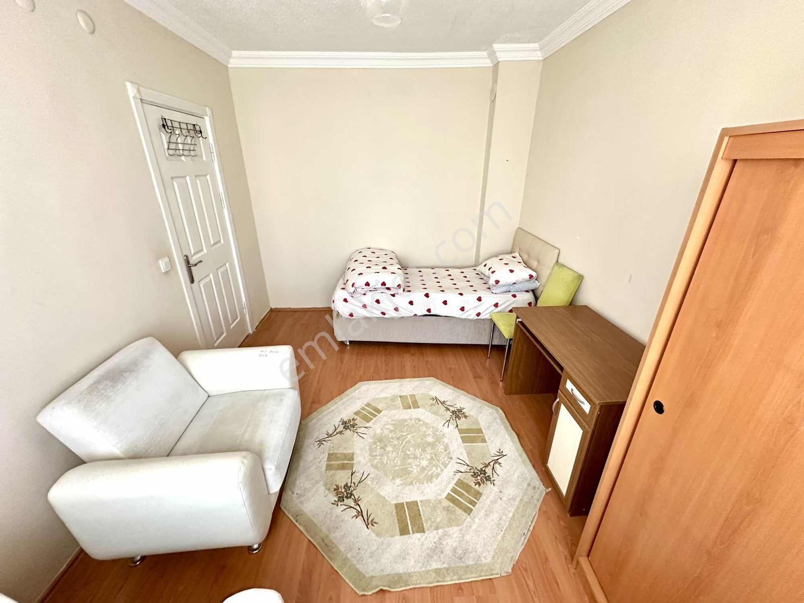 An-ka' Dan Mehmet A. Tokide Eşyalı Kiralık 3+1 Site İçi Daire - Görsel 13