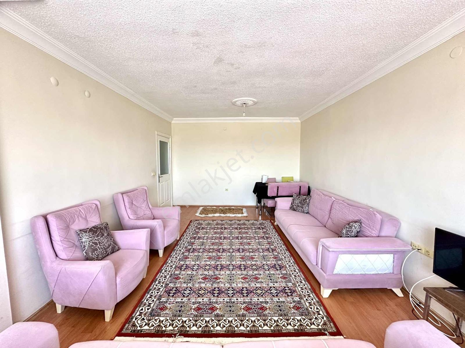 An-ka' Dan Mehmet A. Tokide Eşyalı Kiralık 3+1 Site İçi Daire - Görsel 6