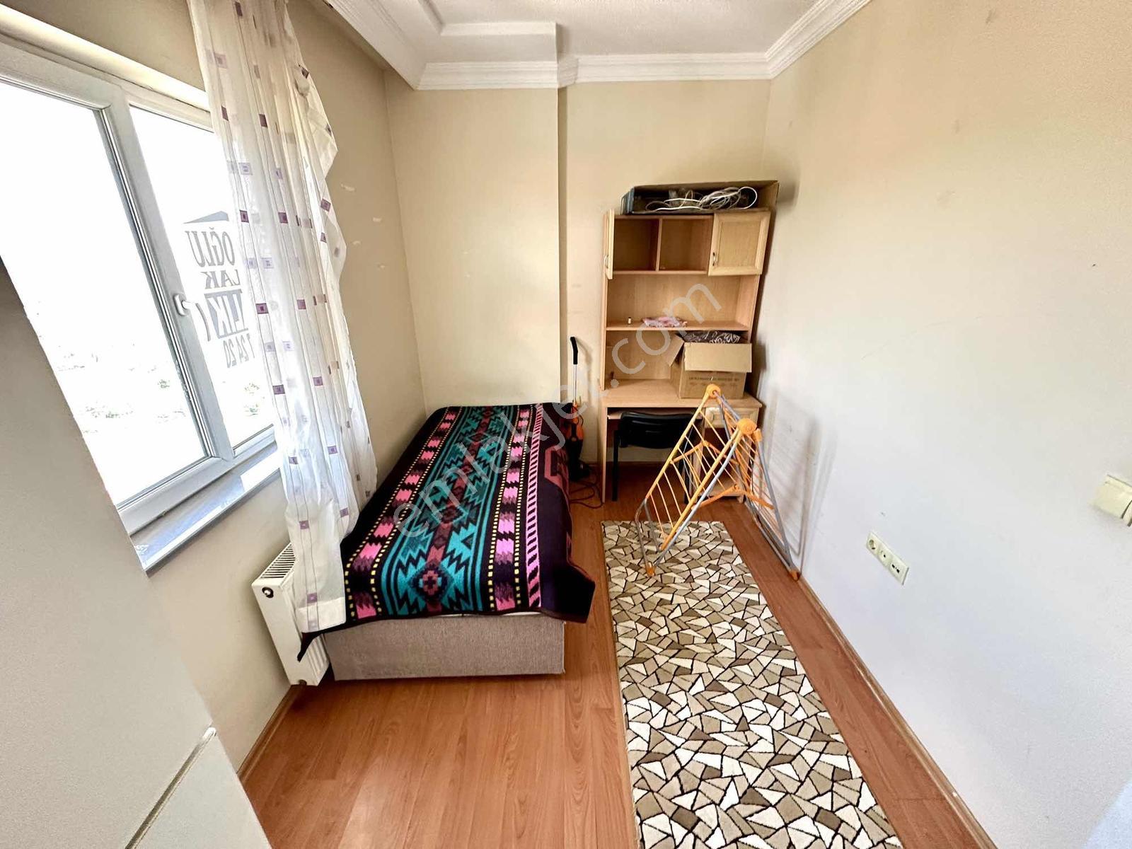 An-ka' Dan Mehmet A. Tokide Eşyalı Kiralık 3+1 Site İçi Daire - Görsel 8