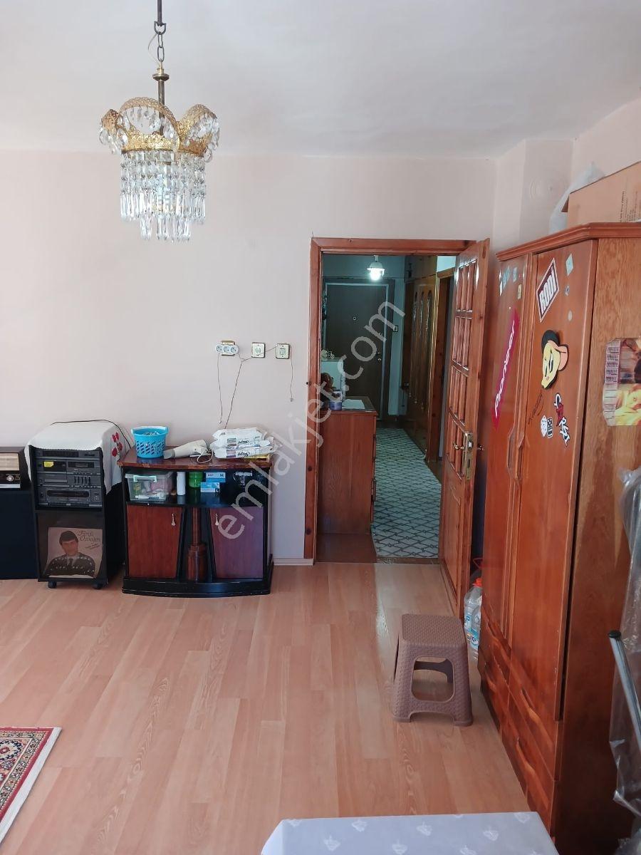 Veyisoğlu Satıyor | Sahile Çok Yakın Geniş 2+1 Kullanışlı Daire - Görsel 13