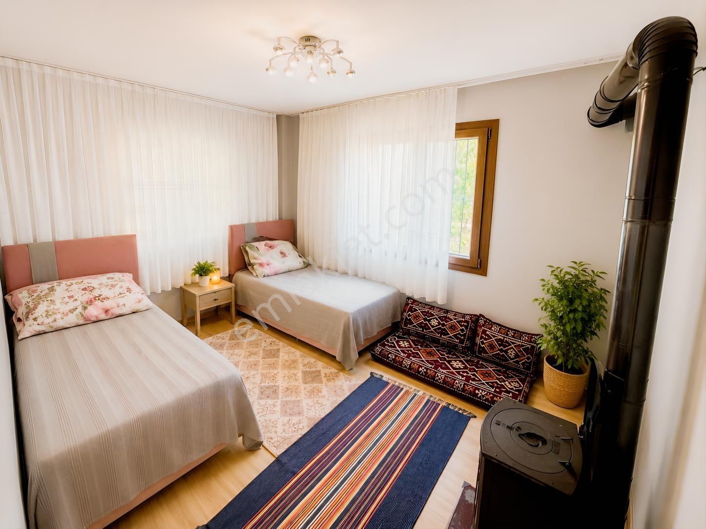 Buca Kaynaklar Doğa İçinde Özel Yaşam Alanı Havuzlu Müstakil Ev - Görsel 25