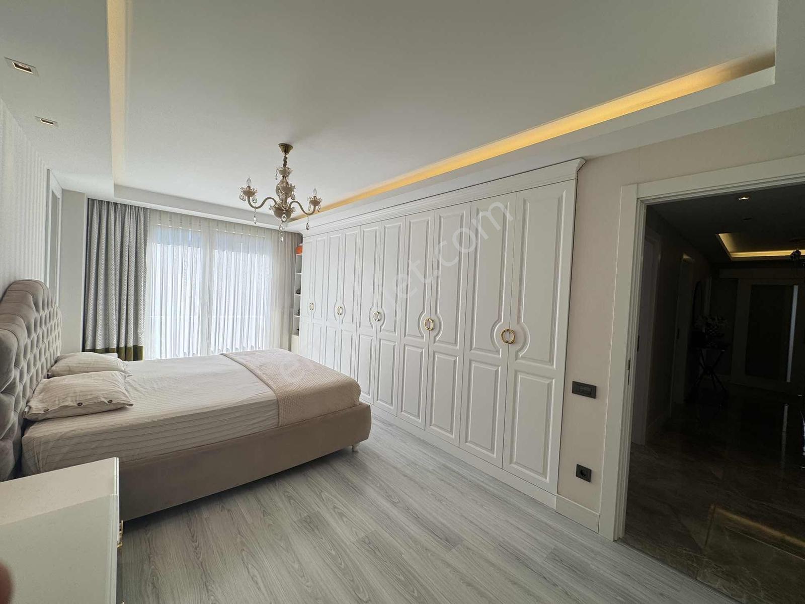 Remax Mahmut Bekdemirden Beylikdüzü Kalekent 2 Lüks 3+1 Daire - Görsel 30