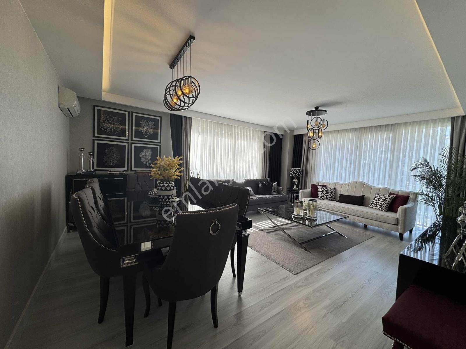 Remax Mahmut Bekdemirden Beylikdüzü Kalekent 2 Lüks 3+1 Daire - Görsel 5