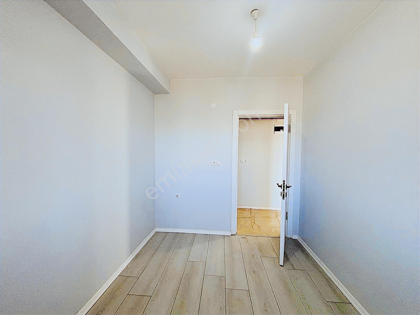 Güven'den *7/24 Güvenlikli,k.otoparklı,açık Havuzlu* Sitede 3+1 - Görsel 36